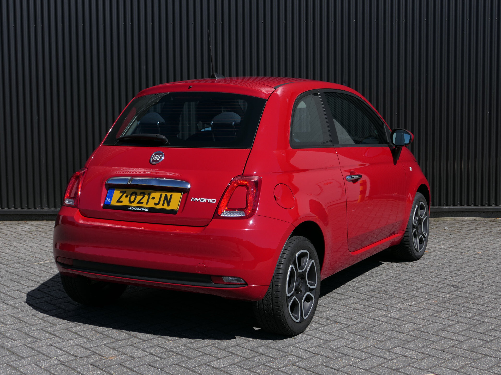 Fiat 500 1.0 Hybrid Club - Occasion Lease vanaf €339 p/m - - Afbeelding 3
