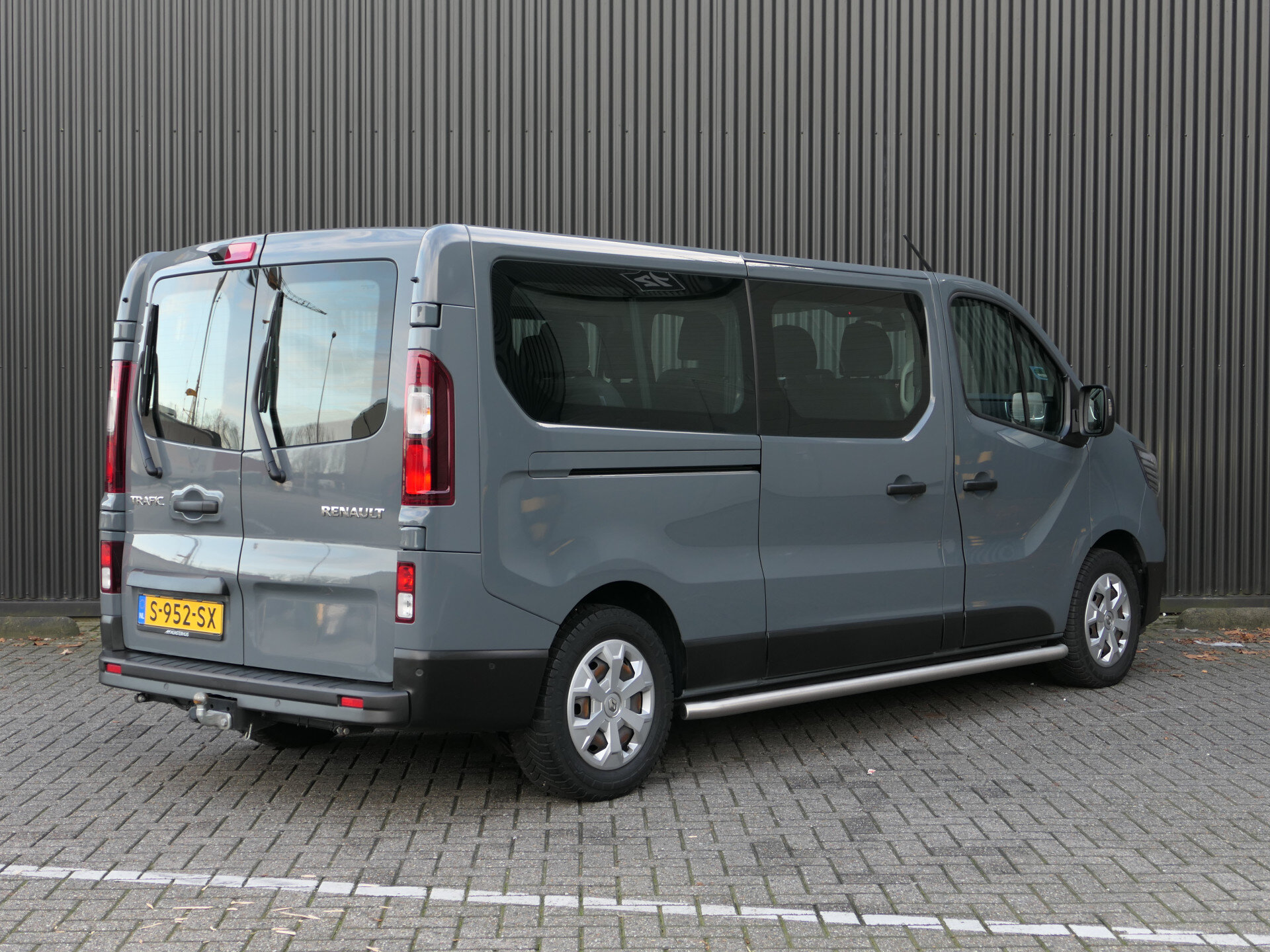 Renault Trafic Passenger 9 persoons! - Afbeelding 3