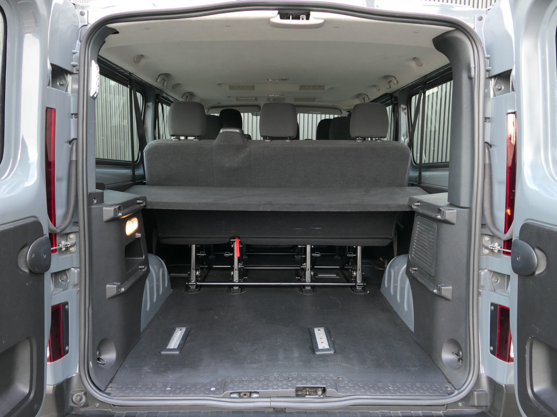 Renault Trafic Passenger 9 persoons! - Afbeelding 5