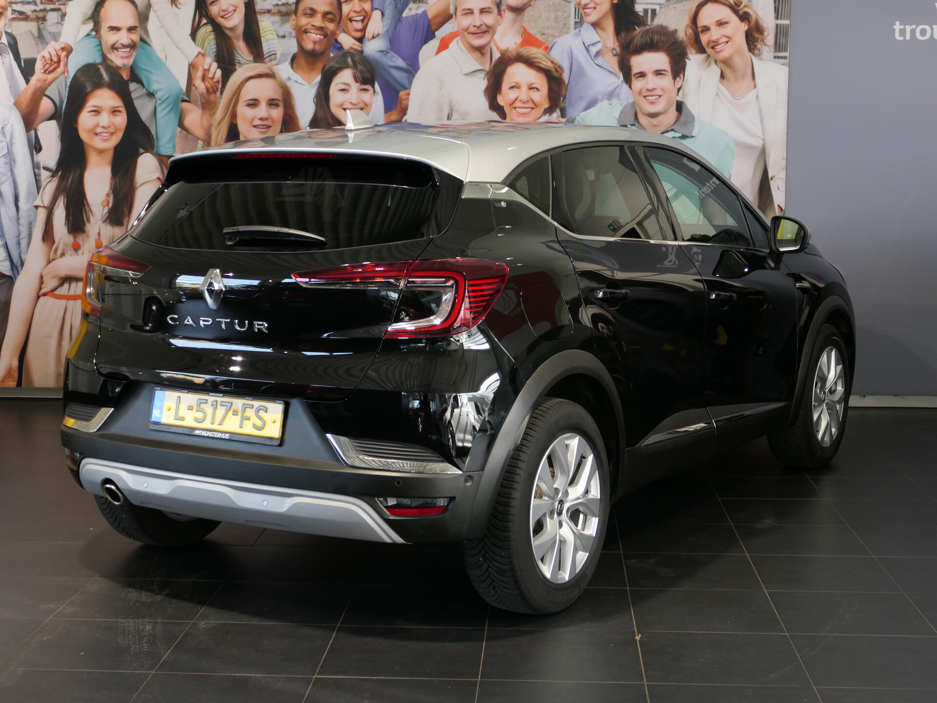 Renault Captur 1.0 TCe 90 Intens - Occasion Lease vanaf €529 p/m - - Afbeelding 3