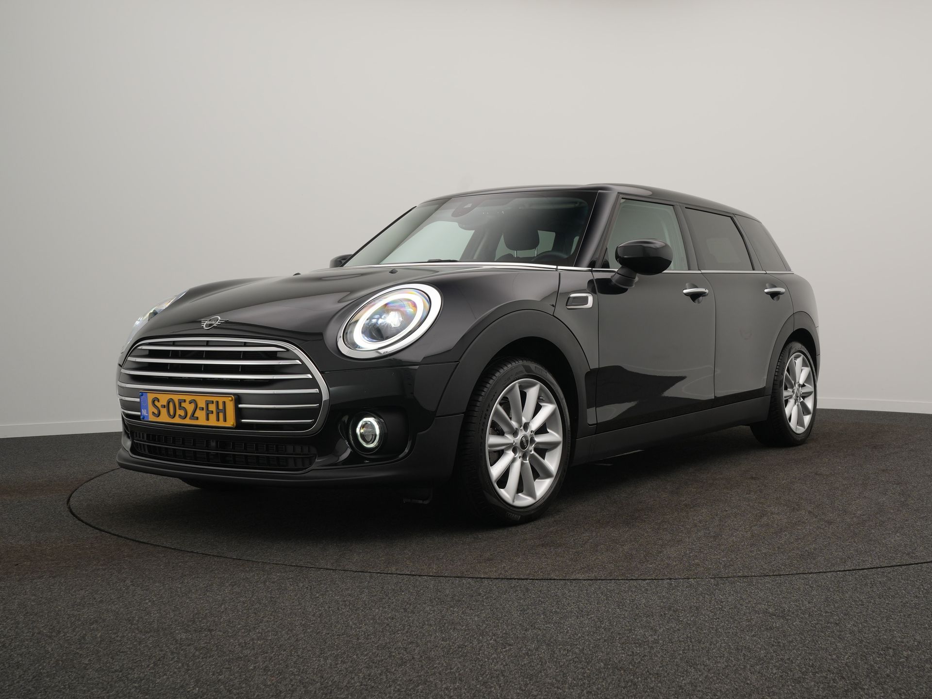 MINI Clubman 1.5 Cooper Classic - Occasion Lease vanaf €534 p/m - Afbeelding 5