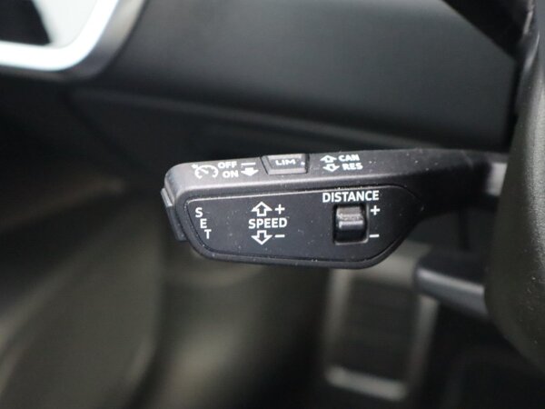 cruise control adaptief met Stop&Go cruise control adaptief met Stop&Go
