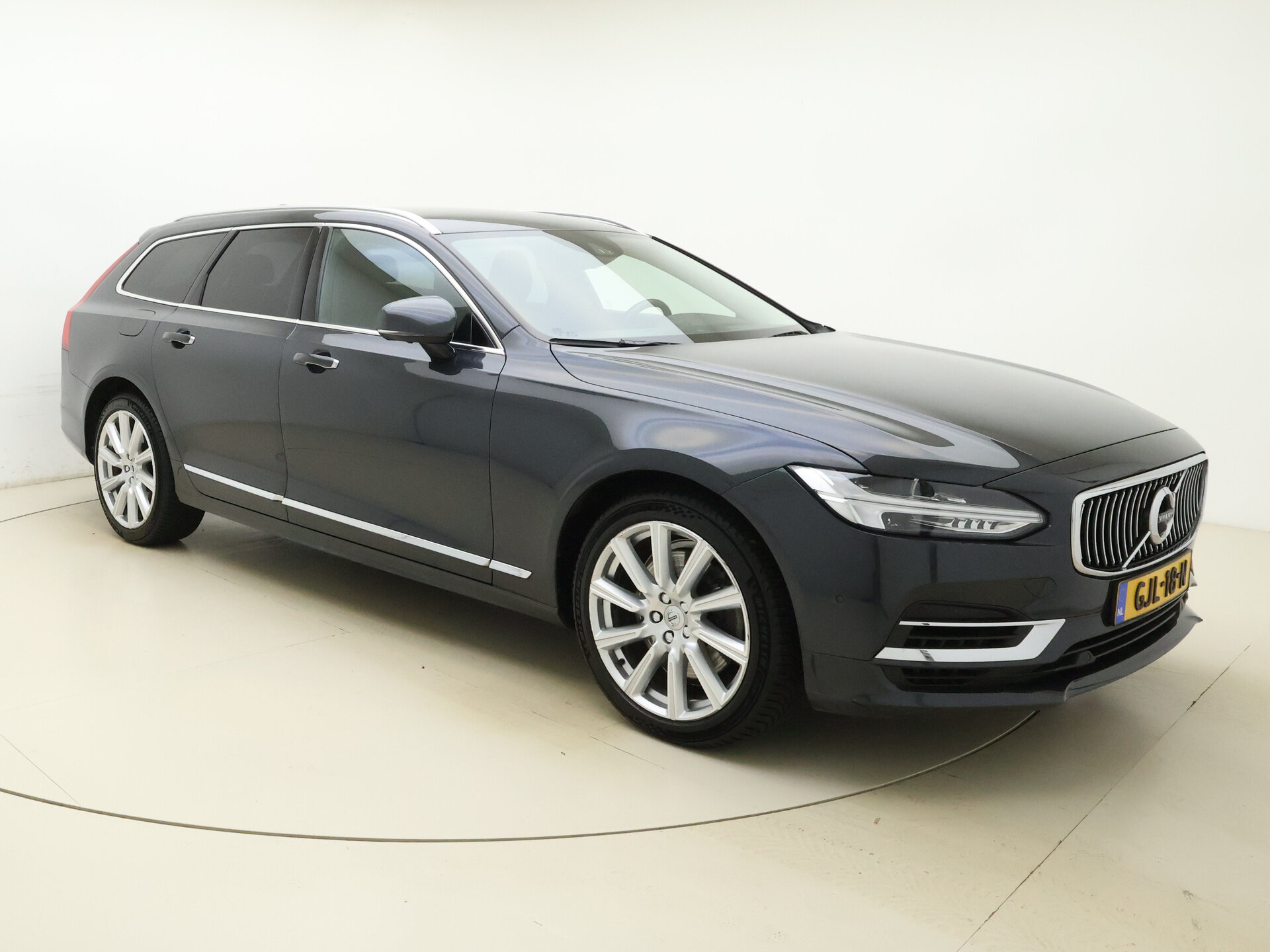Volvo V90 T8 390pk AWD Inscription