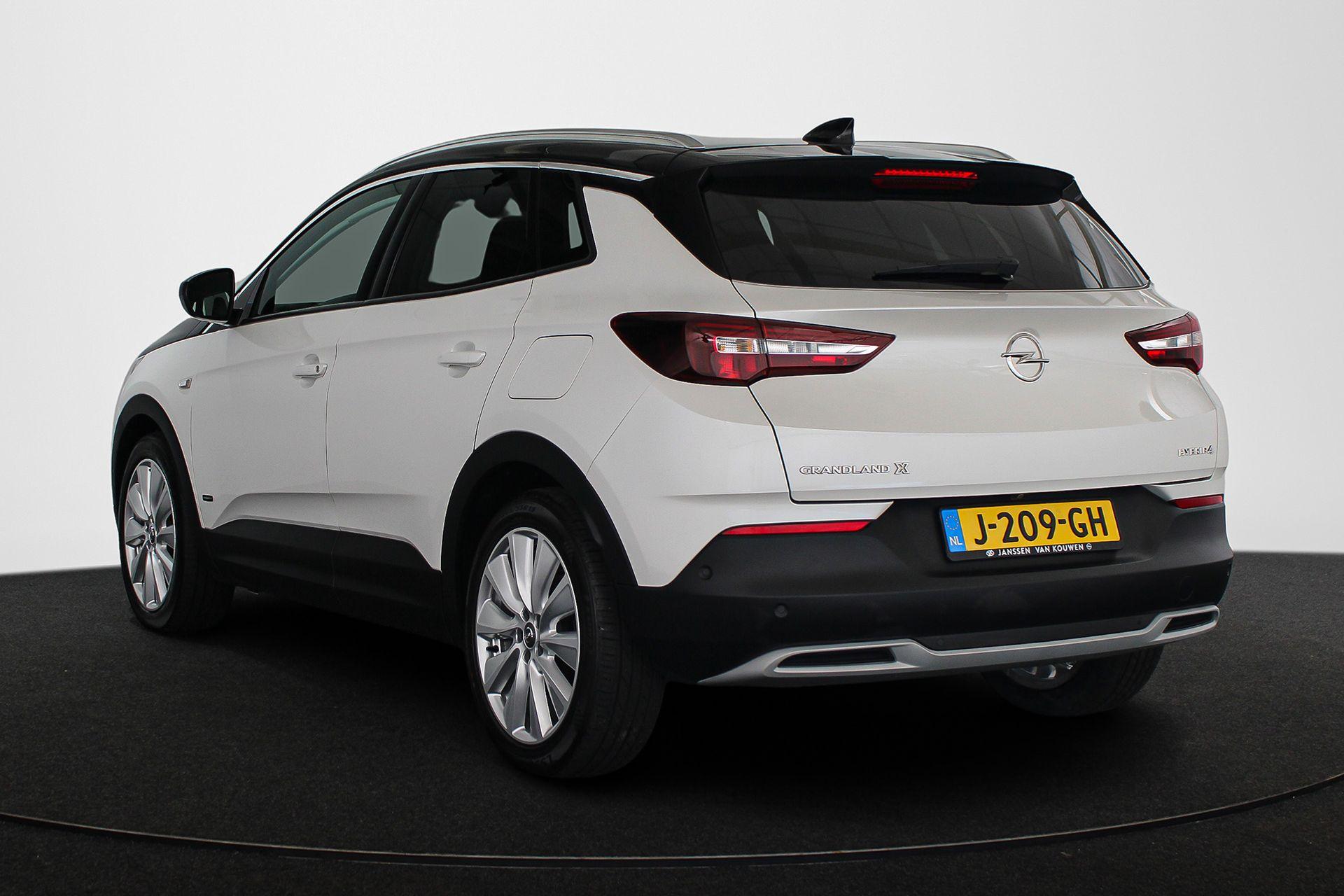 Opel Grandland X 1.6 Turbo Hybrid4 Innovation - Afbeelding 4