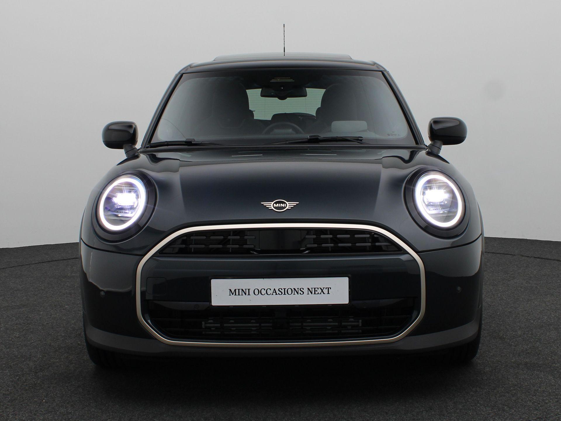MINI Cooper 5 deurs Favoured - Afbeelding 3
