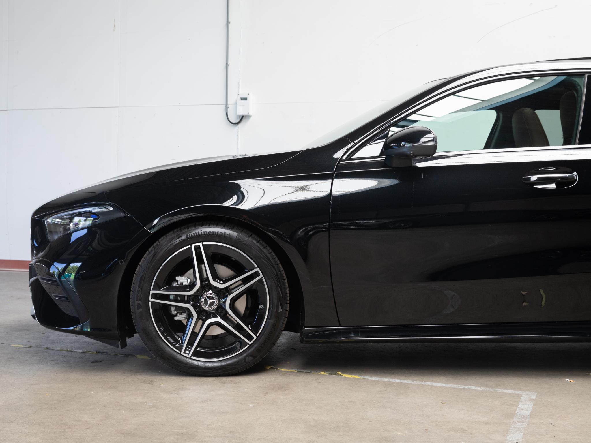Mercedes-Benz A-Klasse Hatchback 180 Business Solution AMG - Afbeelding 5