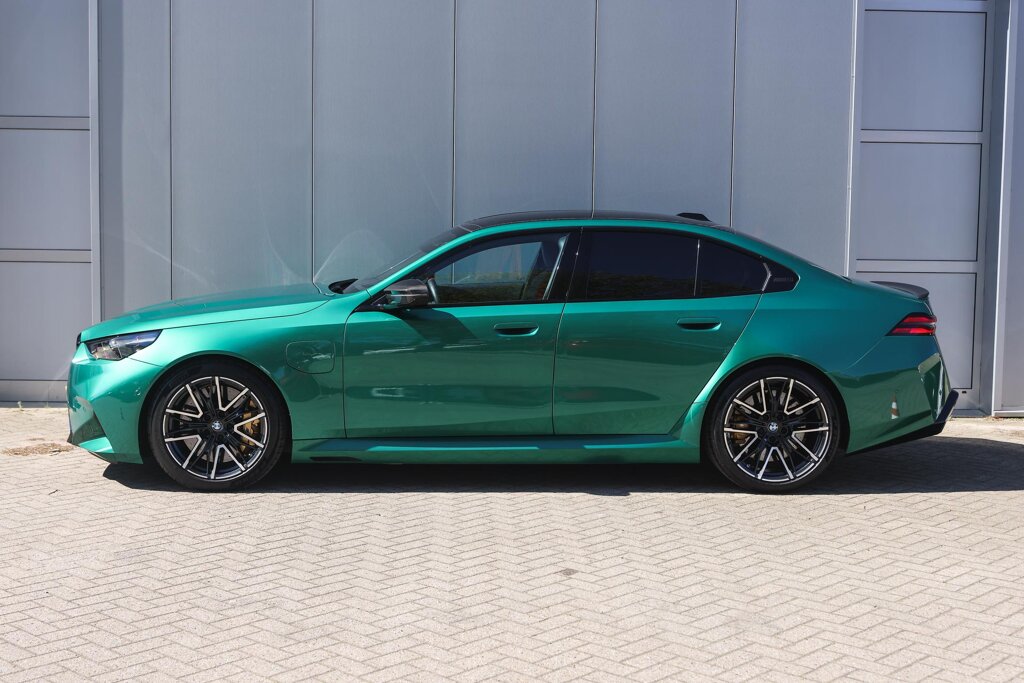 BMW M5 8