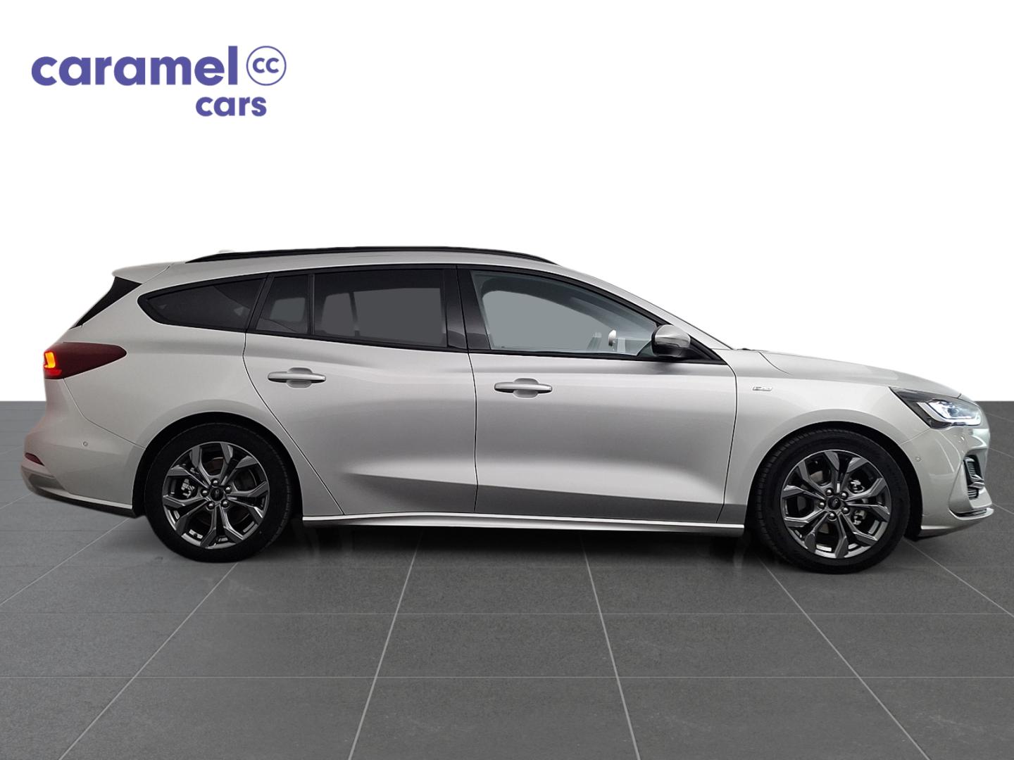 Ford Focus ST-LINE BREAK AUTOMAAT *CARPLAY*CAMERA SENSOREN*ZETELVERWARMING*DAB*GPS* - Afbeelding 3