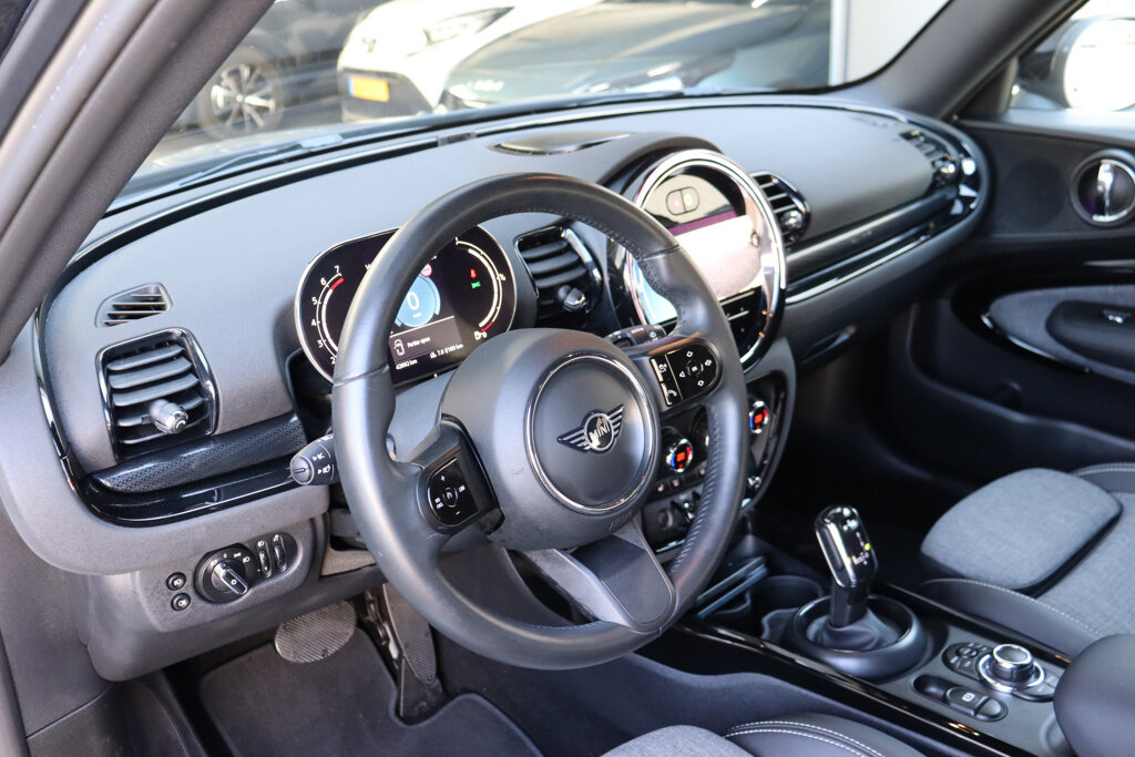 MINI Clubman 13