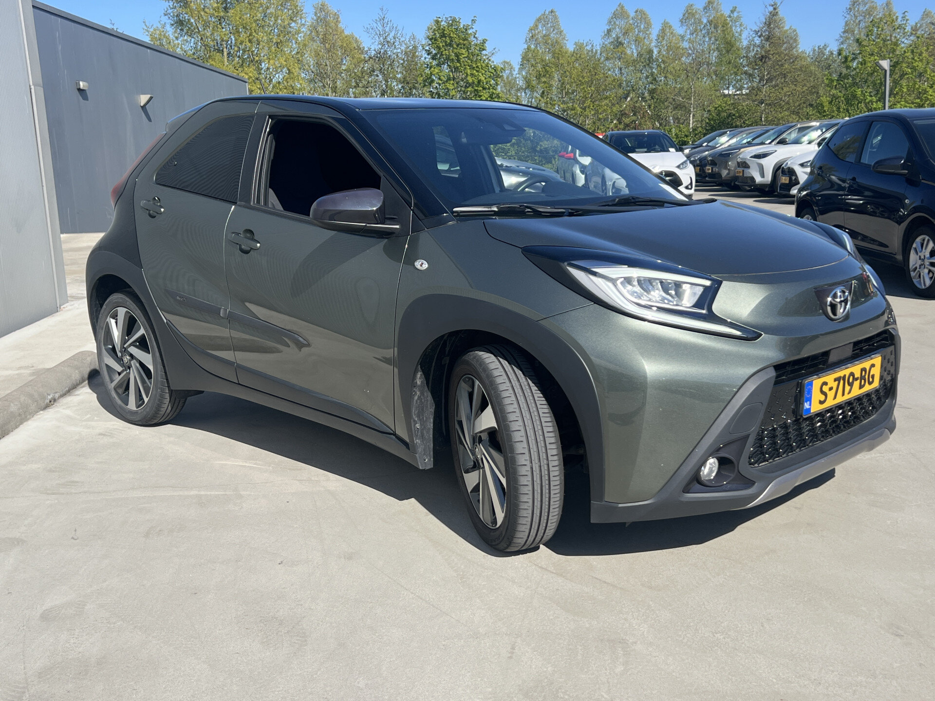 Toyota Aygo X 1.0 VVT-i S-CVT Envy Automaat - Afbeelding 3
