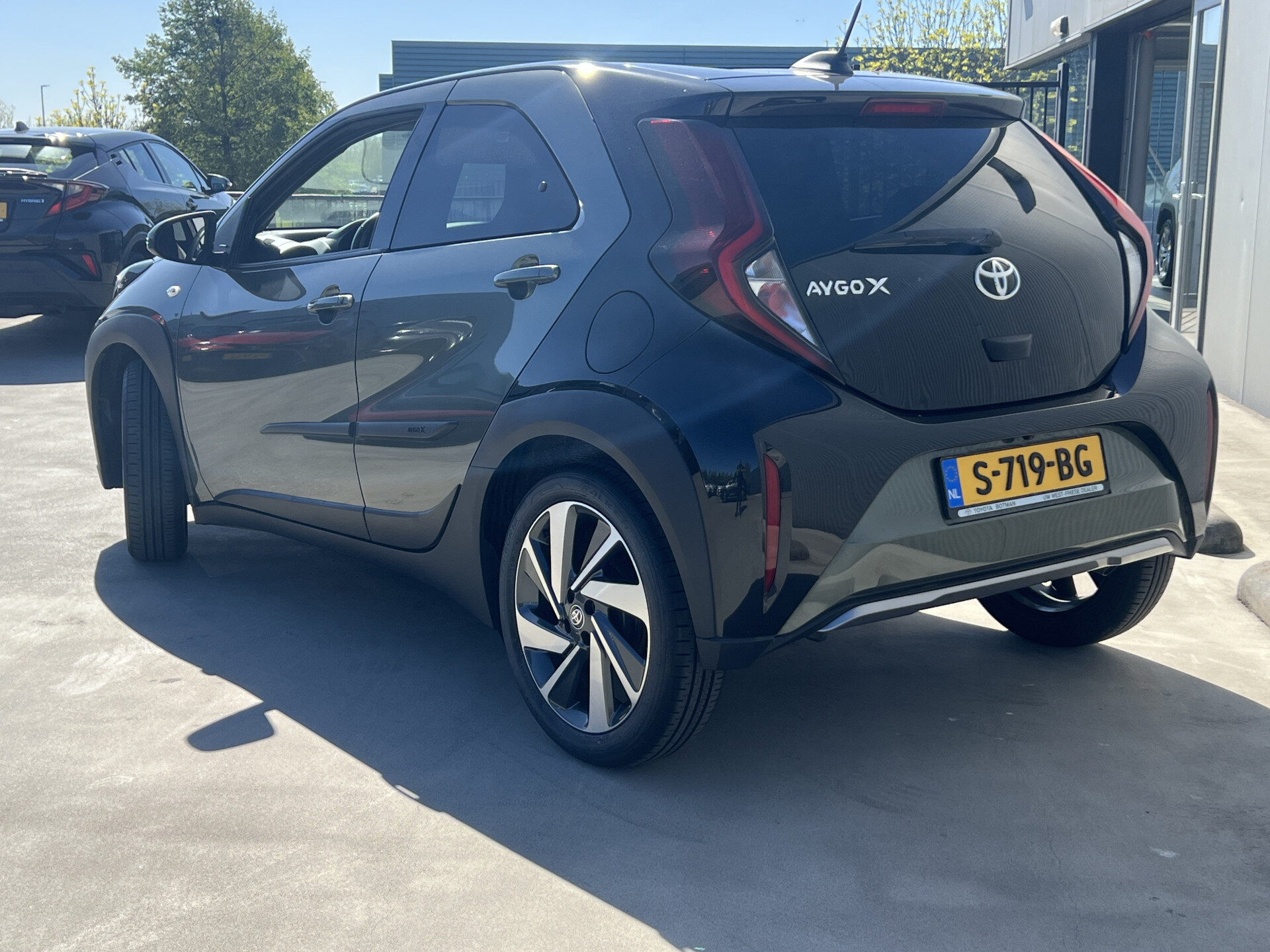 Toyota Aygo X 1.0 VVT-i S-CVT Envy Automaat - Afbeelding 5