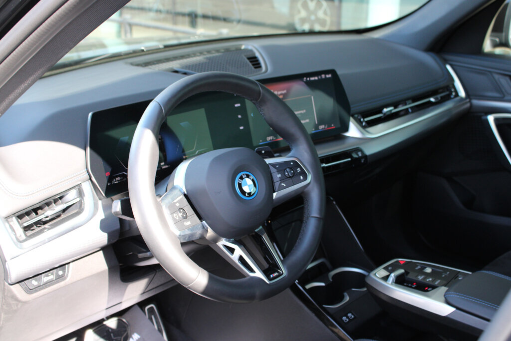 BMW X1 13