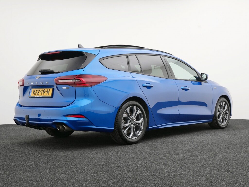 Ford Focus Wagon 1.0 EcoBoost Hybrid ST Line X | Navi | Trekhaak | Panodak | All- - Afbeelding 2