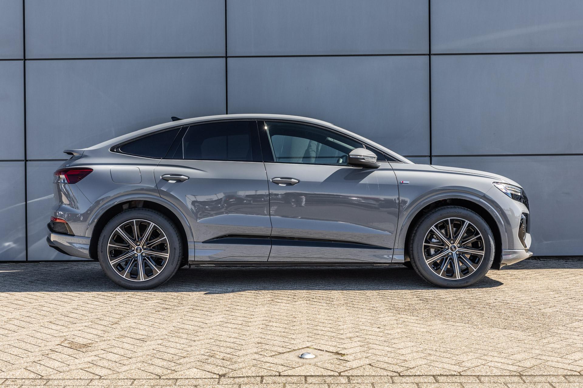 Audi Q4 Sportback e-tron 45 quattro S Edition Competition 82 kWh - Afbeelding 3