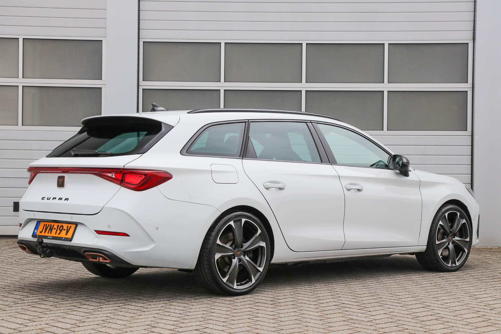 CUPRA Leon Sportstourer 1.4 e-Hybrid 245pk VZ - Afbeelding 3