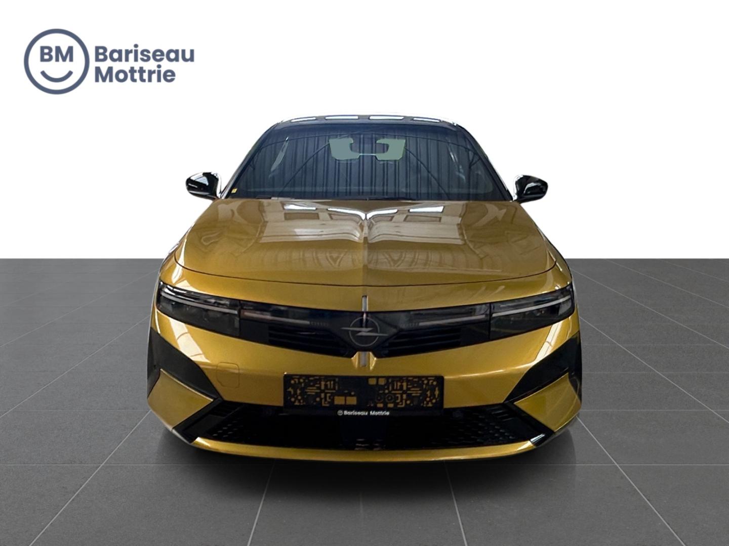 Opel Astra Astra Ultimate 1.2 T Hybrid 145pk 107kW eDCT - Image 2