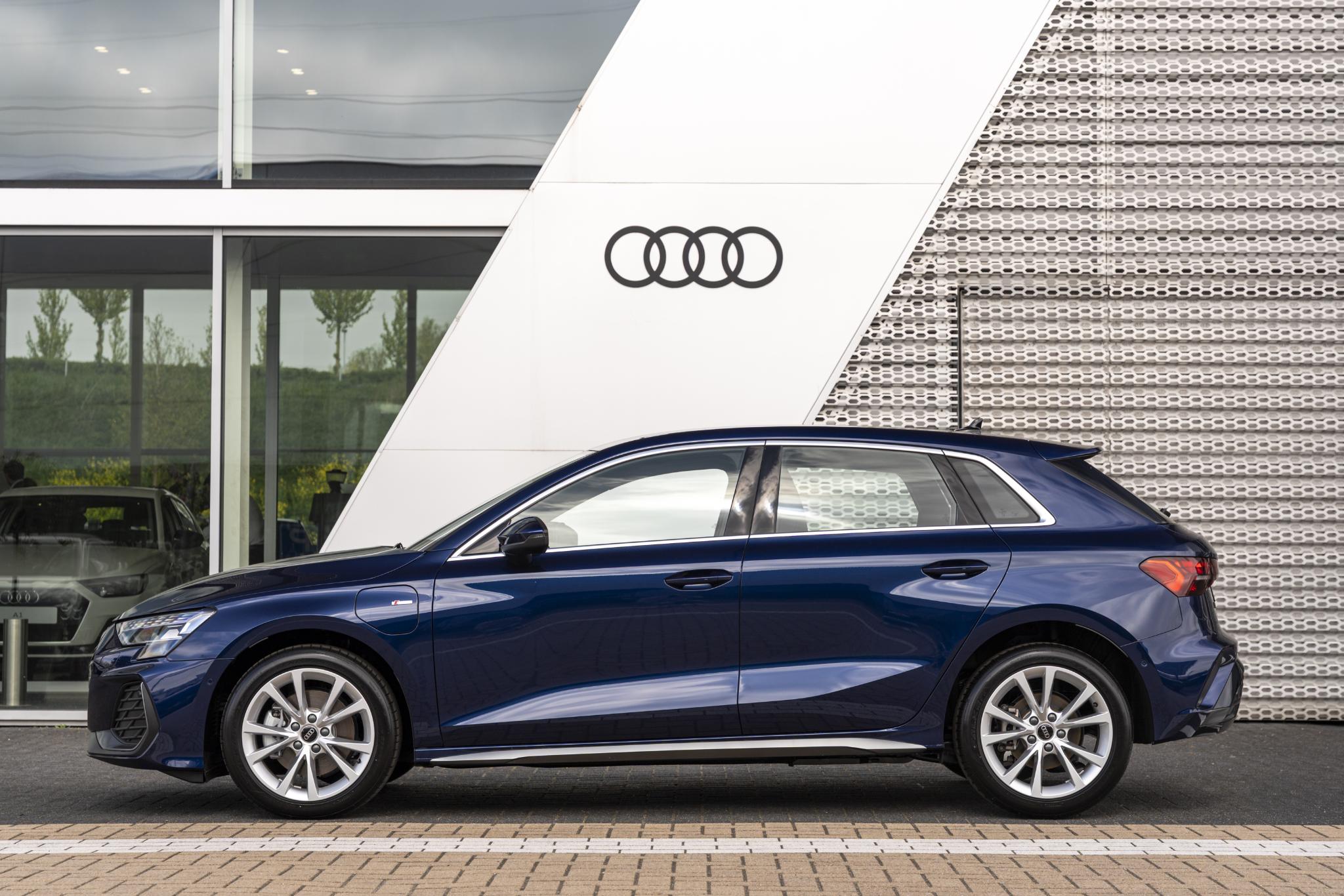 Audi A3 Sportback S edition 40 TFSI e 150 kW / 204 PK Sportback 6 ve - Afbeelding 2