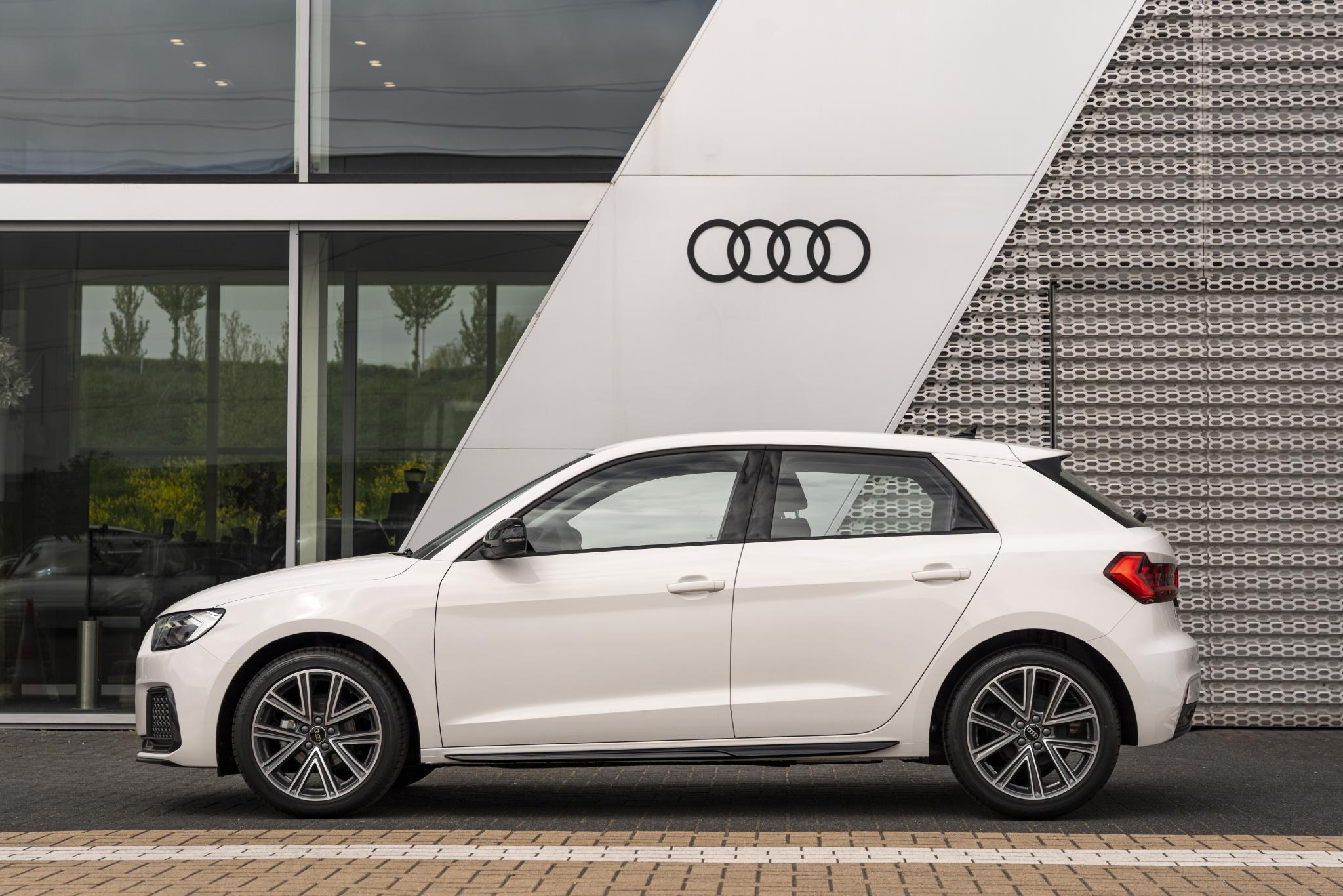 Audi A1 Sportback Advanced edition 25 TFSI 70 kW / 95 PK Sportback 7 - Afbeelding 2