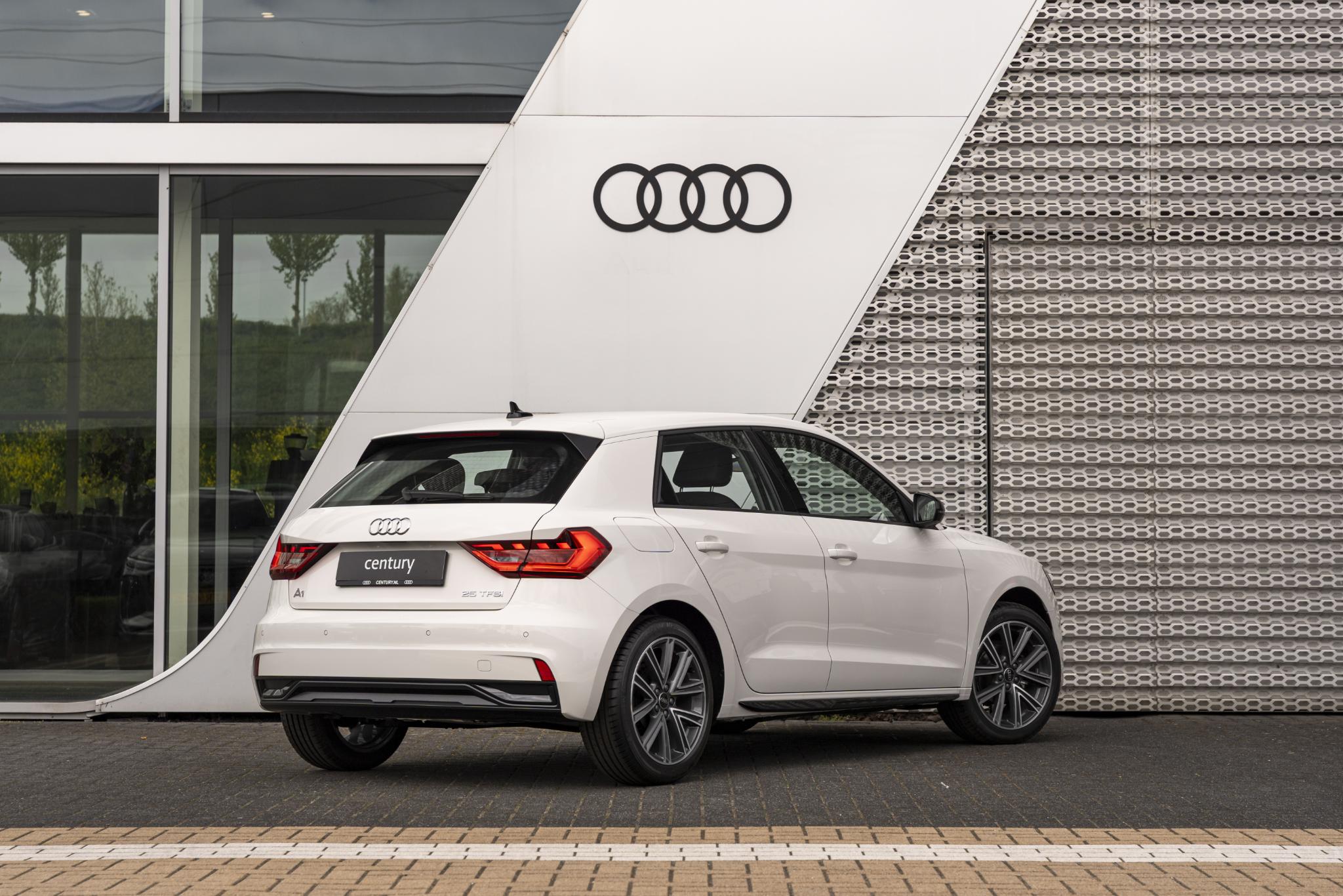 Audi A1 Sportback Advanced edition 25 TFSI 70 kW / 95 PK Sportback 7 - Afbeelding 4