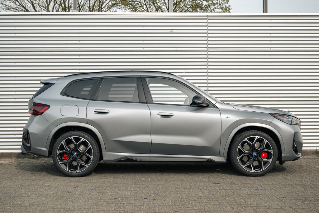 BMW X1 10