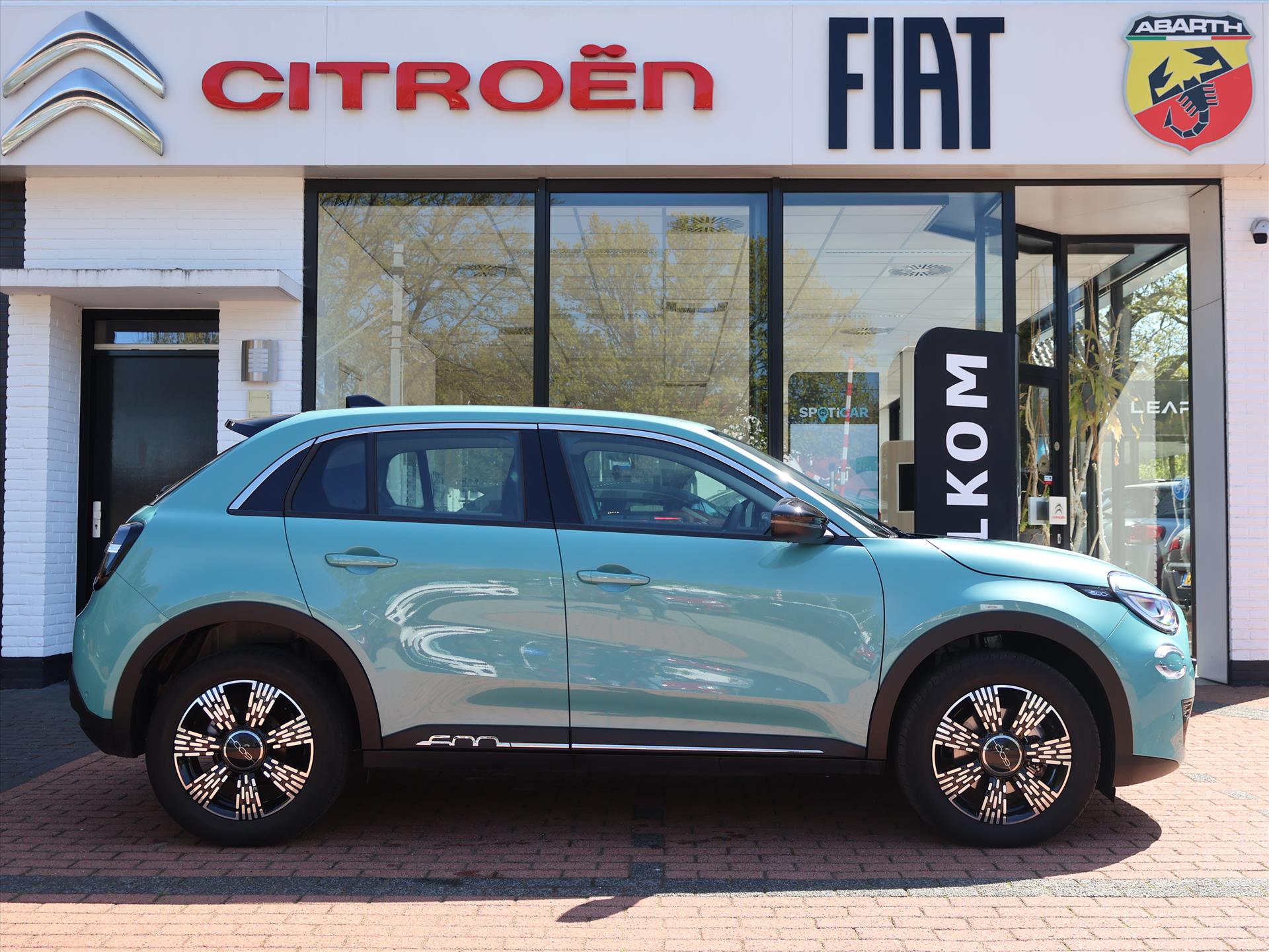 Fiat 600 Hybrid Turbo Charged 110PK Automaat Urban, Rijklaarprijs | Navigatie | Camera | Stoelverwarming - Afbeelding 3