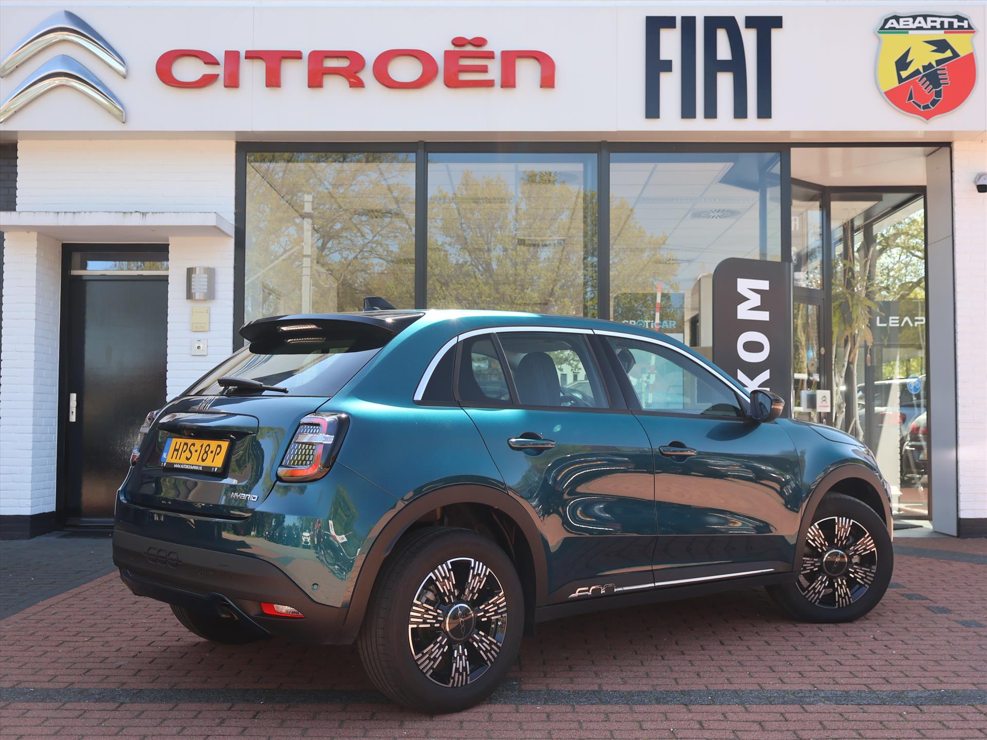 Fiat 600 Hybrid Turbo Charged 110PK Automaat Urban, Rijklaarprijs | Navigatie | Camera | Stoelverwarming - Afbeelding 4