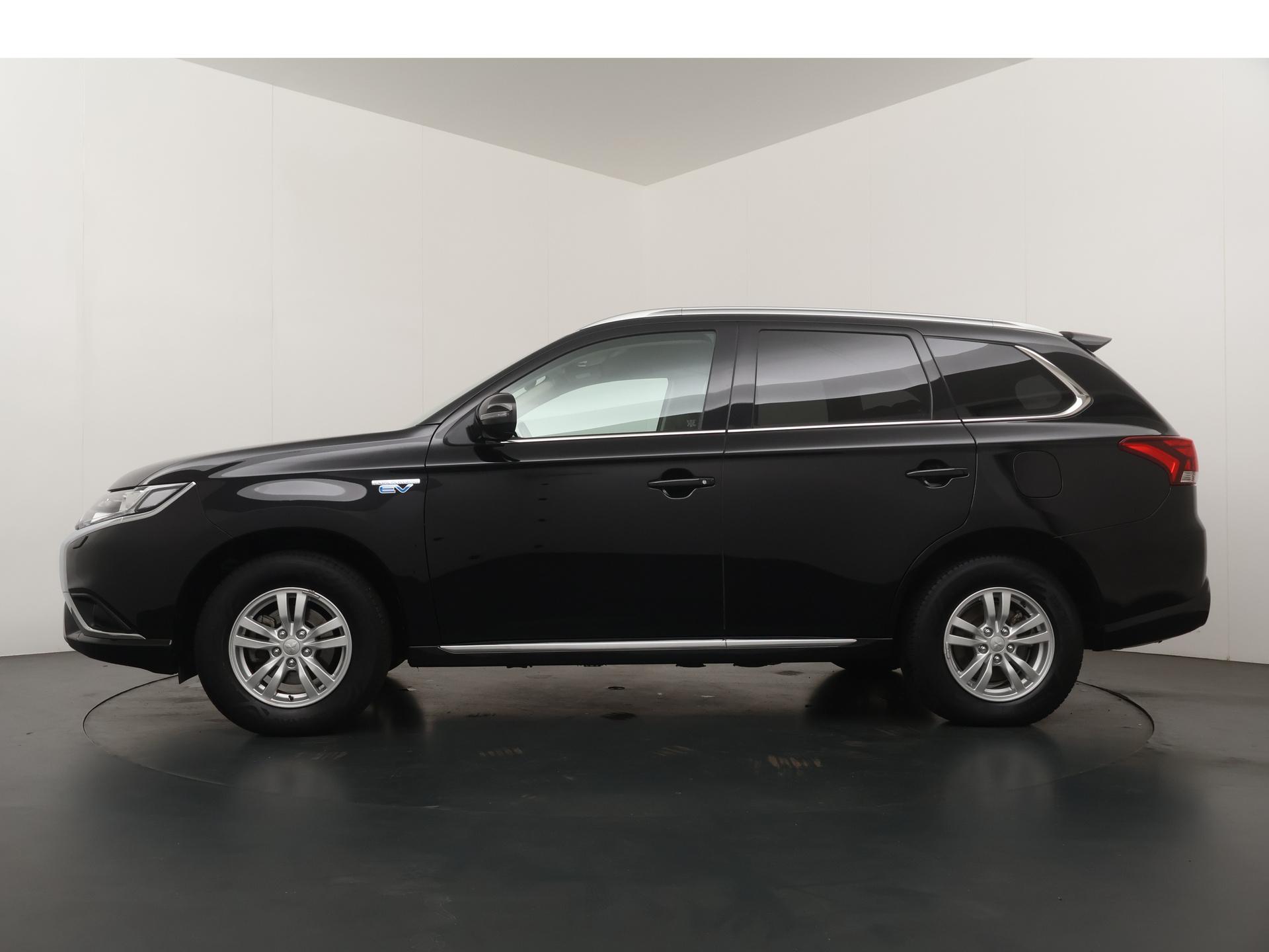 Mitsubishi Outlander 2.4 PHEV Pure - Afbeelding 2