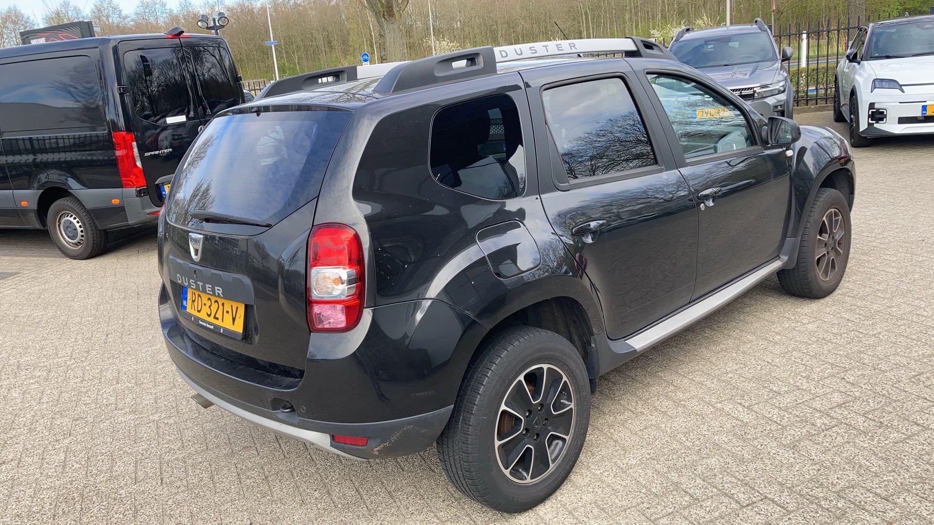 Dacia Duster TCe 125 4x2 Stop & Start Série Limitée Blackshadow - Afbeelding 5