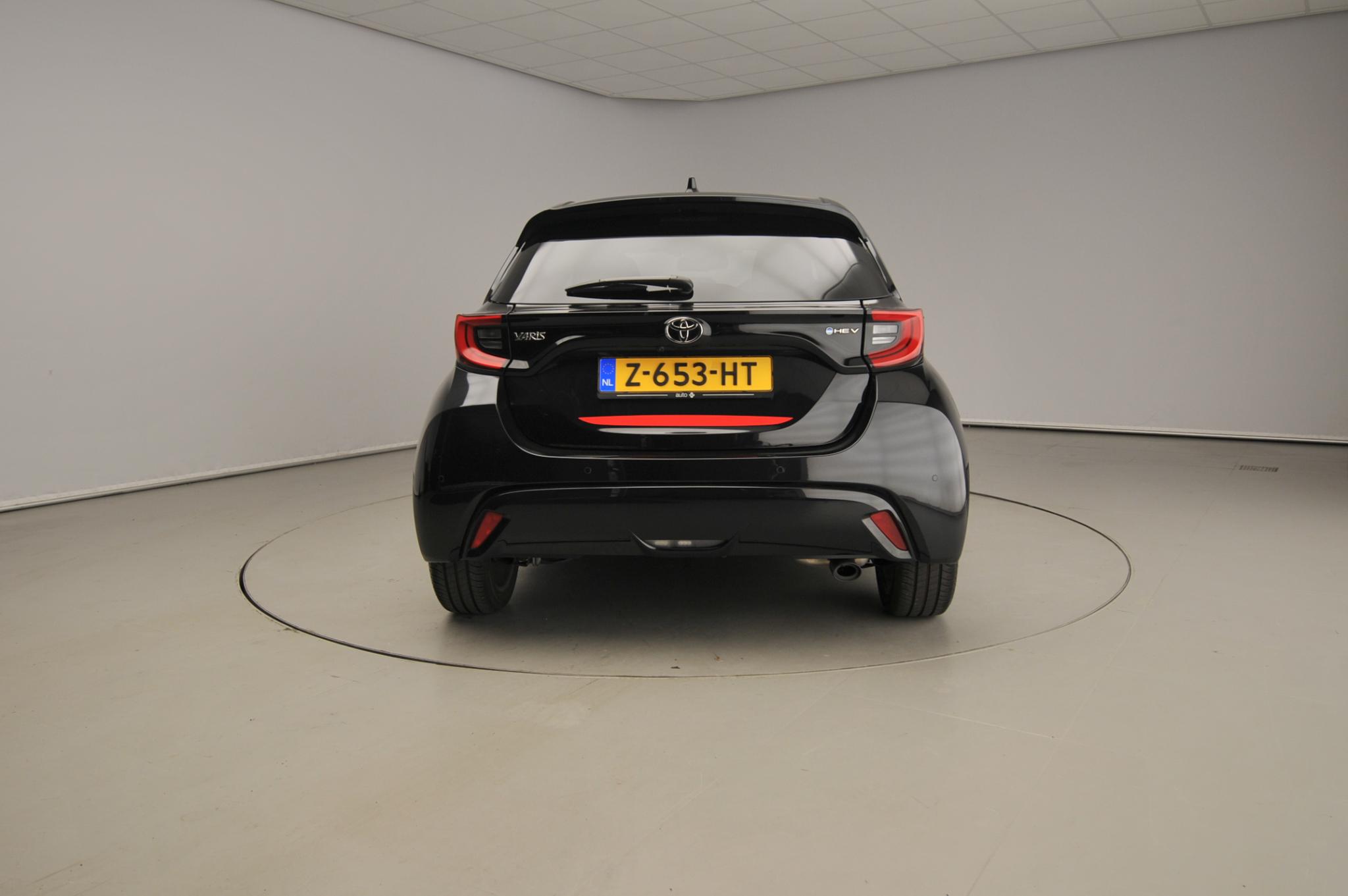 Toyota Yaris 1.5 Hybrid 130 Executive - Bild 3