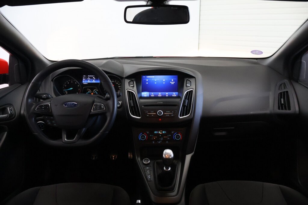 Ford Focus 1.5 ST-Line 150pk | Carplay | Cruise Control | Navigatie | 18" - Afbeelding 2