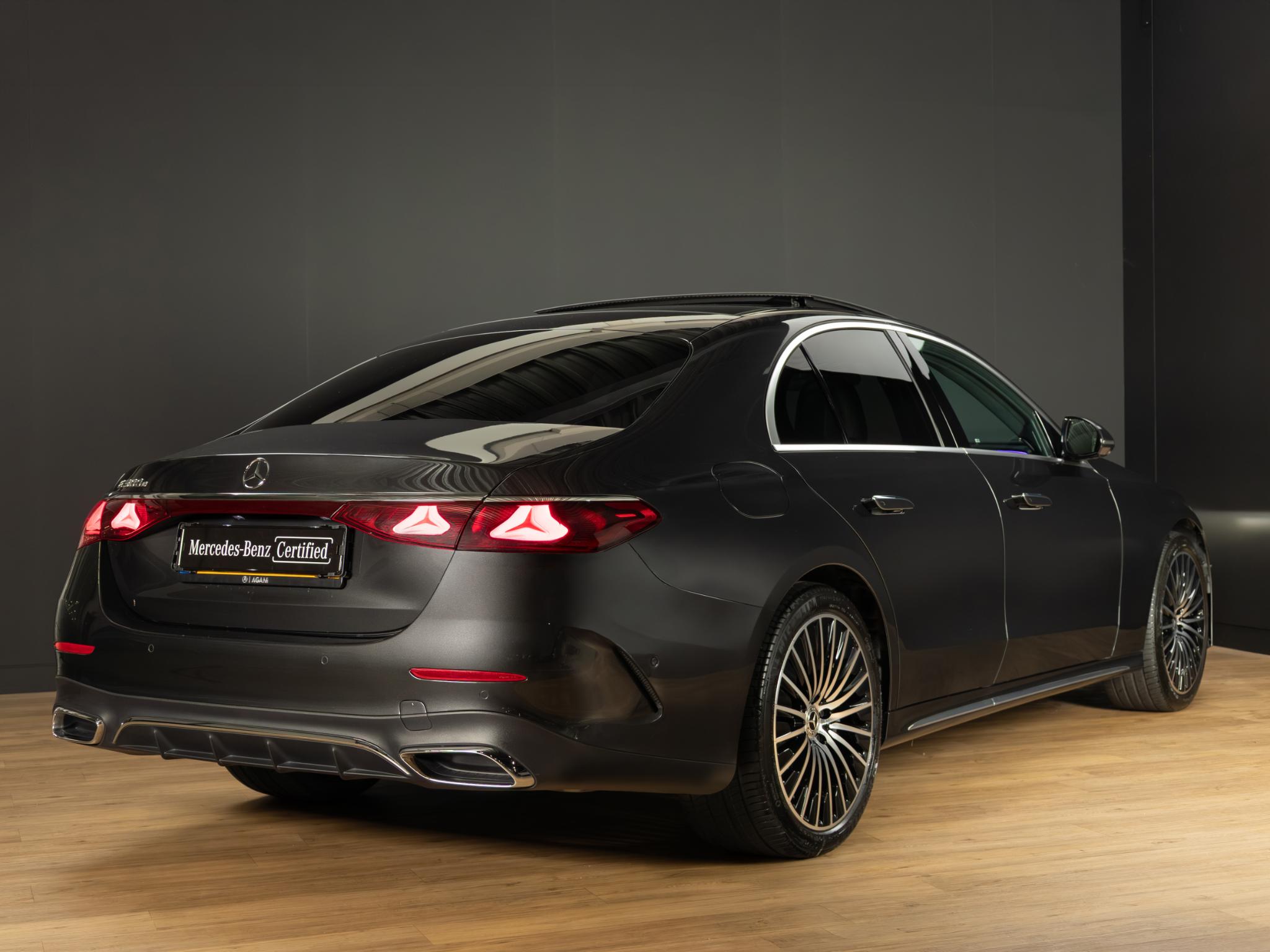 Mercedes-Benz E-Klasse Limousine 300 e Sport Edition - Afbeelding 2