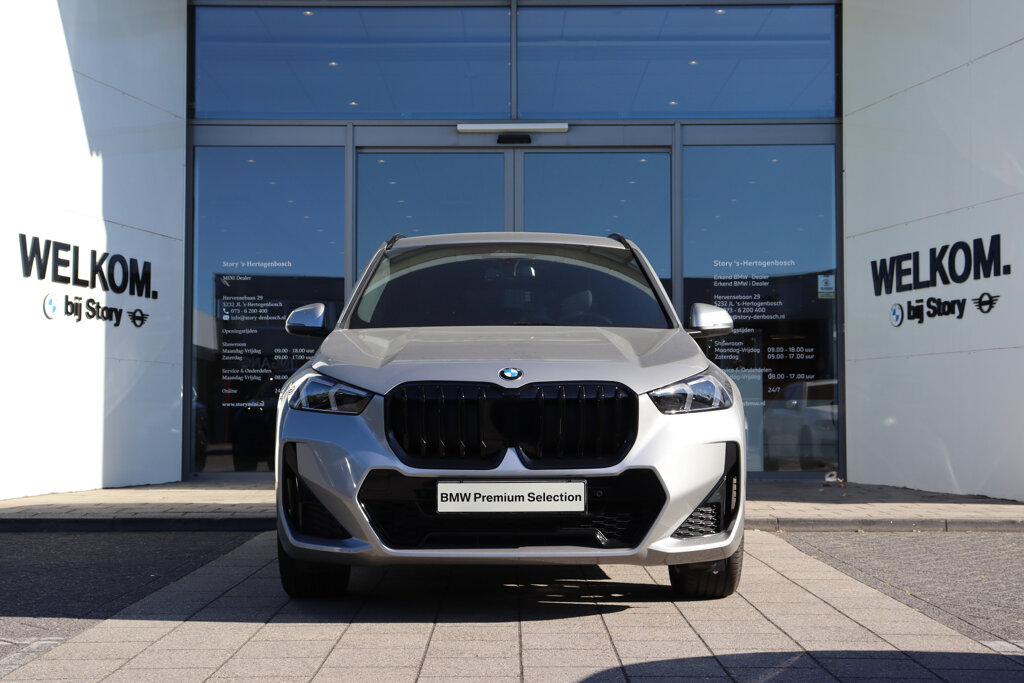 BMW X1 3