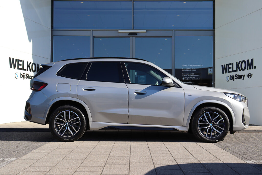 BMW X1 9