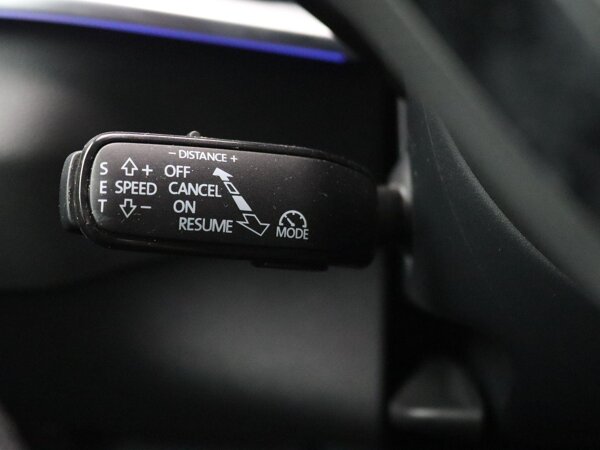 Adaptive Cruise Control (t/m 160km per uur)
