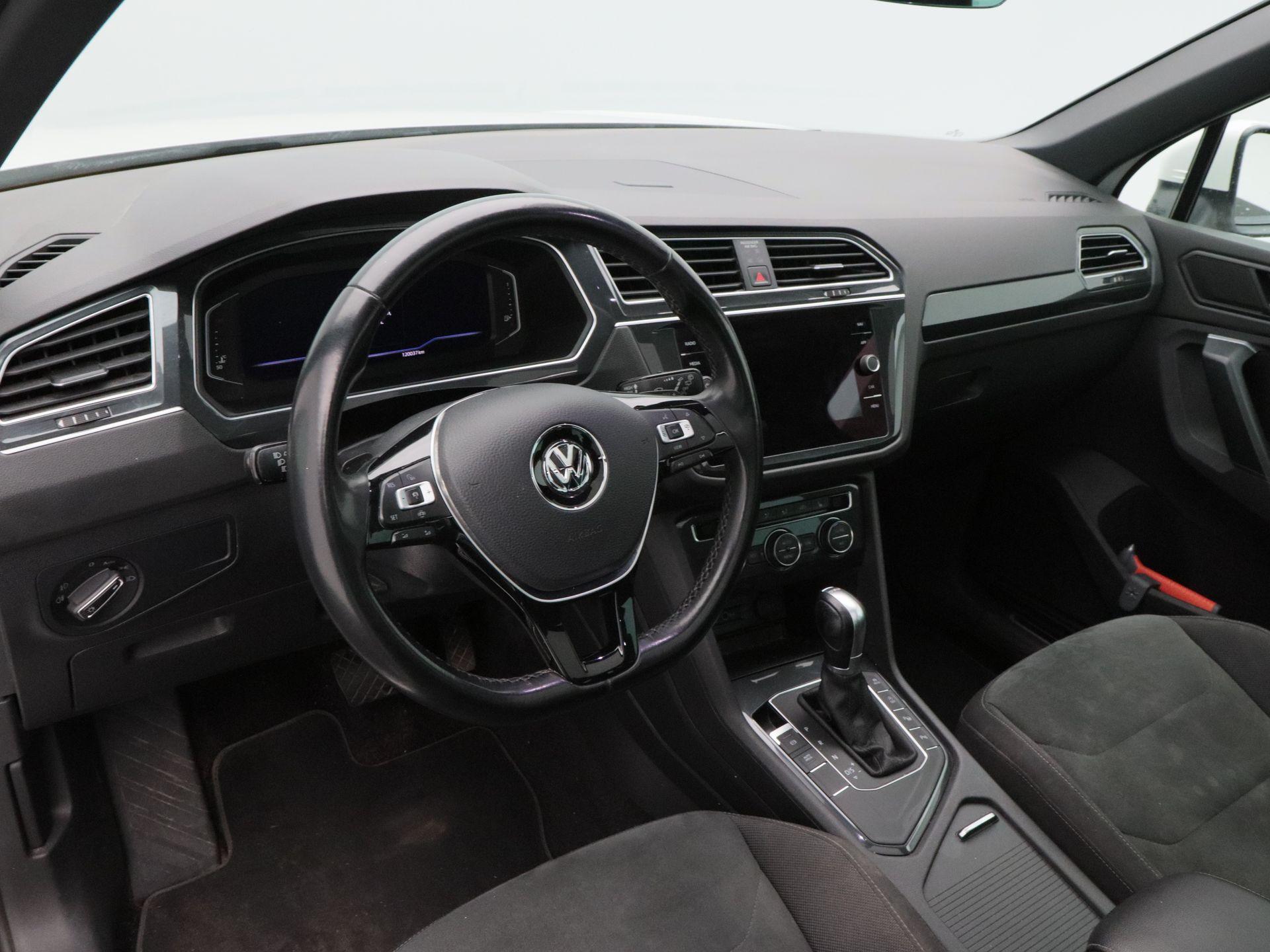 Volkswagen Tiguan 1.5 TSi 150 Pk Automaat Highline Business R - Afbeelding 3