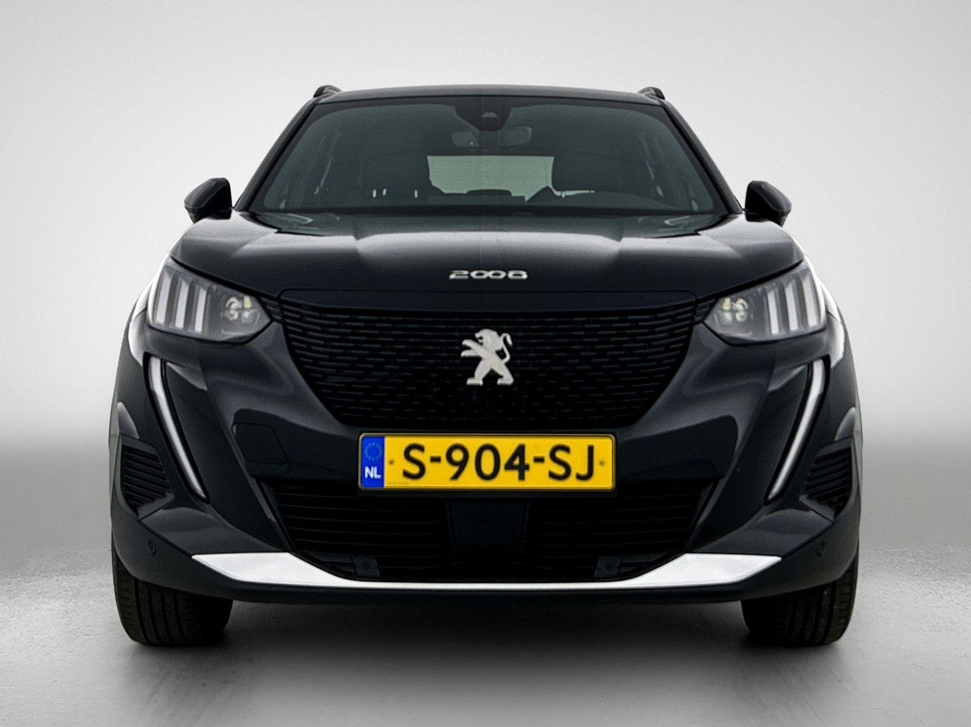 Peugeot e-2008