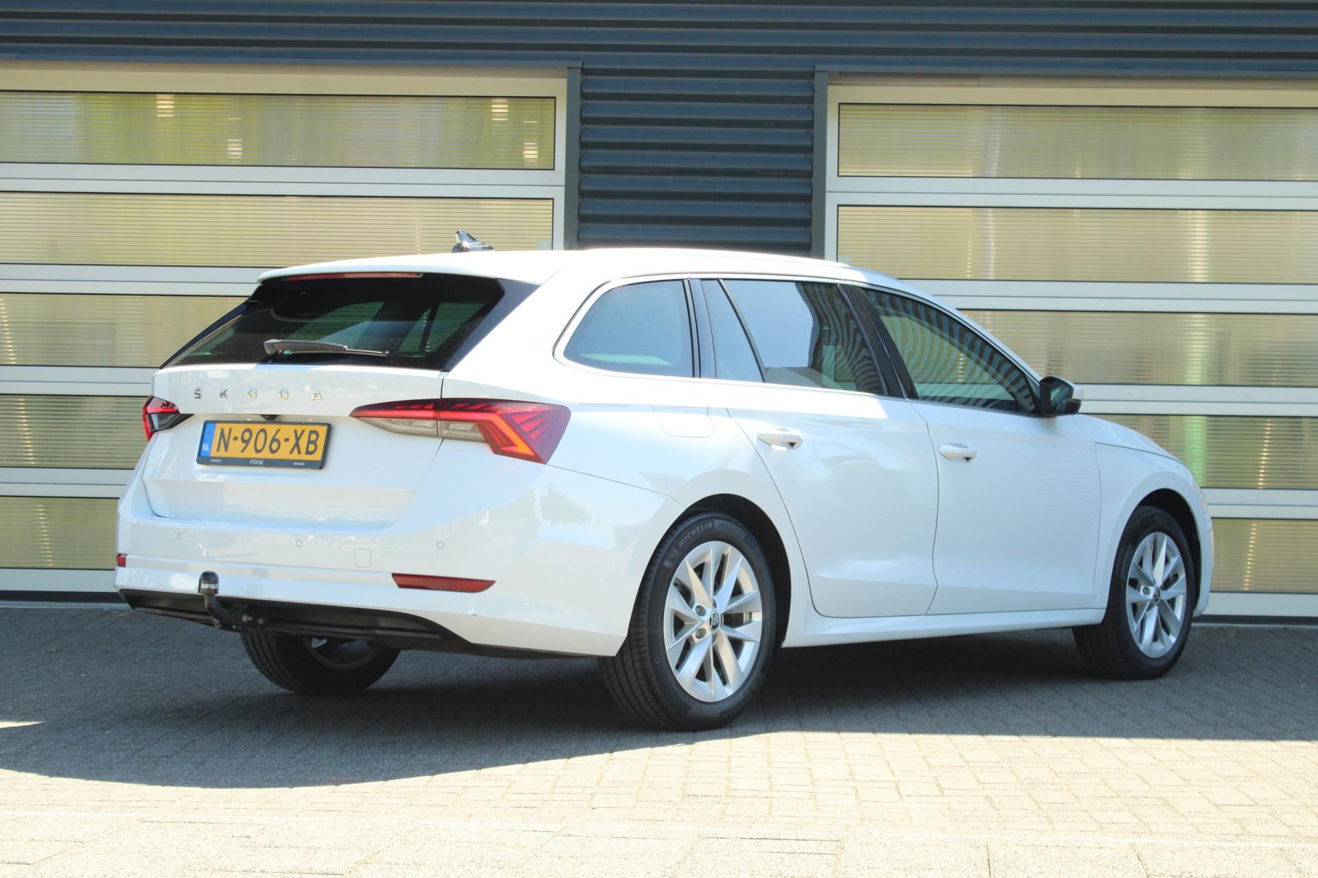 Skoda Octavia Combi 1.0 TSI 110pk Business Edition - Afbeelding 2