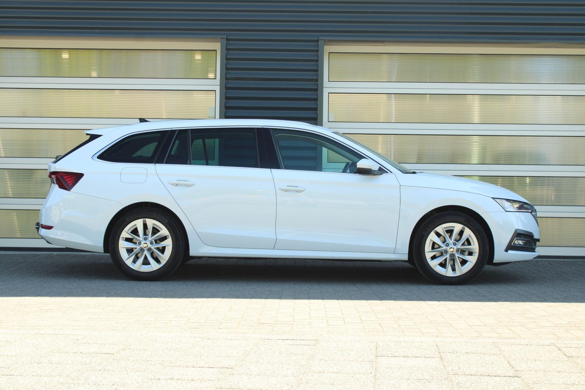 Skoda Octavia Combi 1.0 TSI 110pk Business Edition - Afbeelding 3
