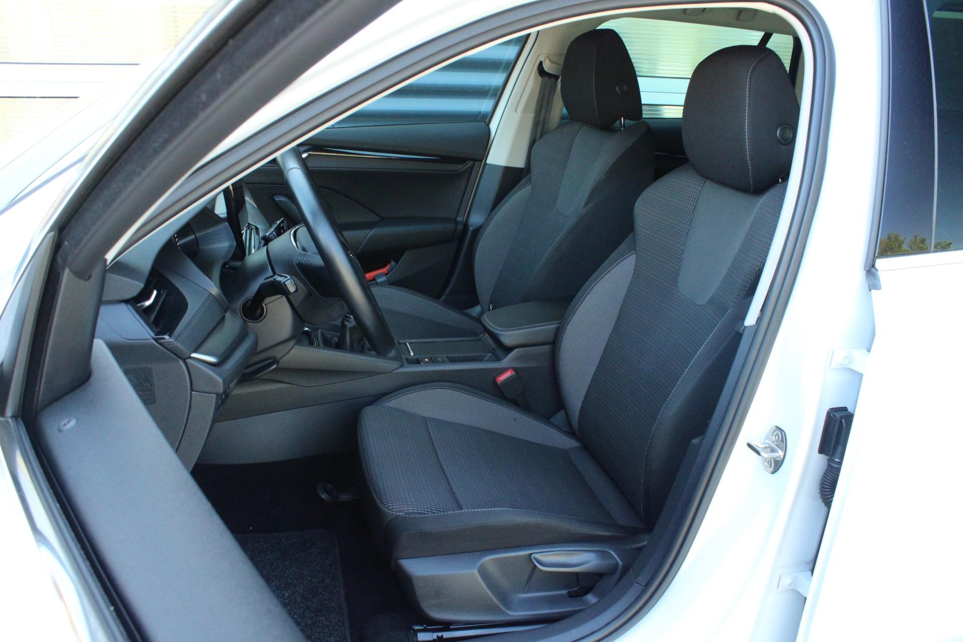 Skoda Octavia Combi 1.0 TSI 110pk Business Edition - Afbeelding 4