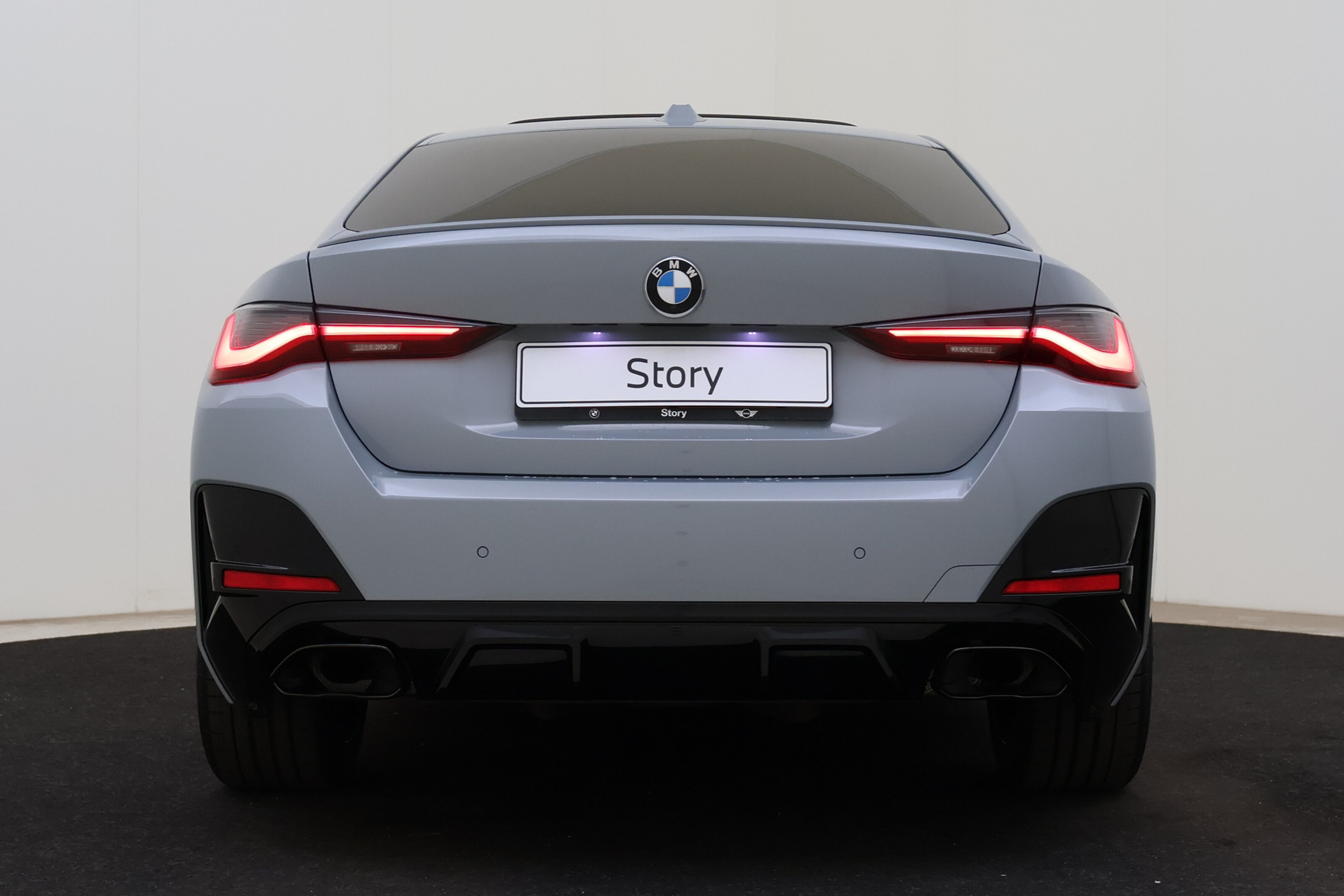BMW 4 Serie Gran Coupé M440i xDrive High Executive Automaat