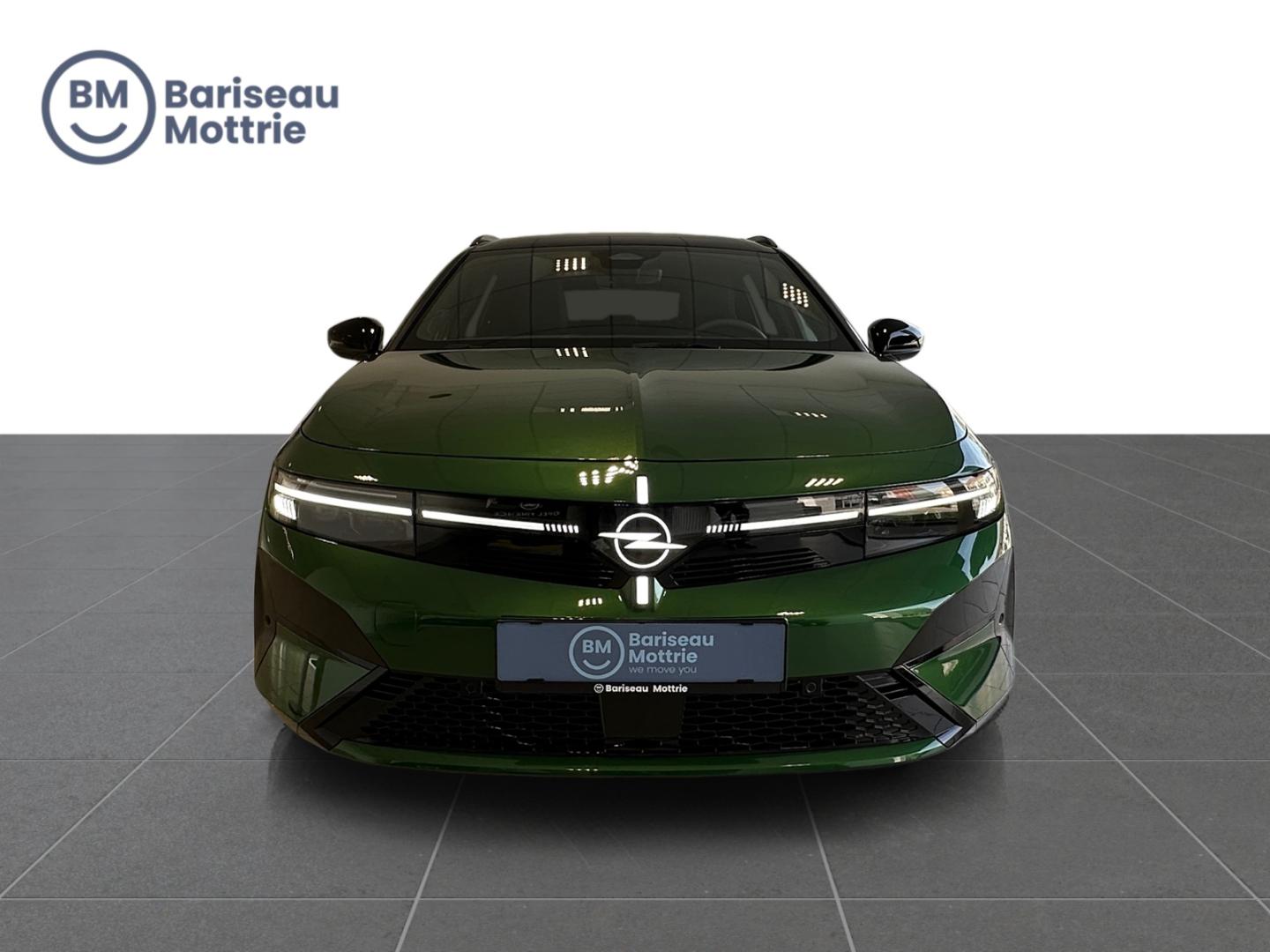 Opel Astra Astra Sports Tourer Ultimate 1.6T Plug-in Hybrid 196pk 144kW eDCT - Image 2