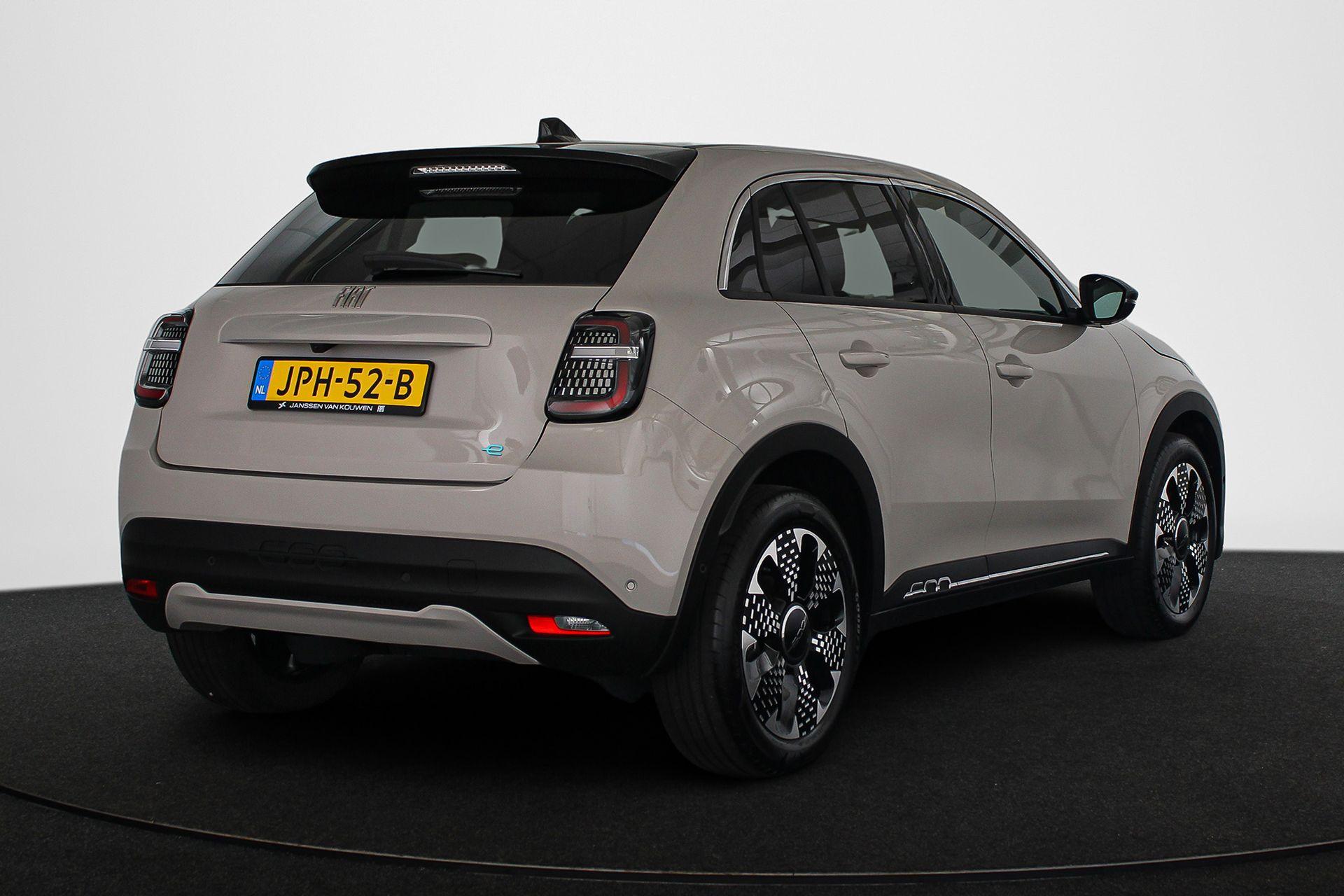 Fiat 600e La Prima 54 kWh - Afbeelding 3
