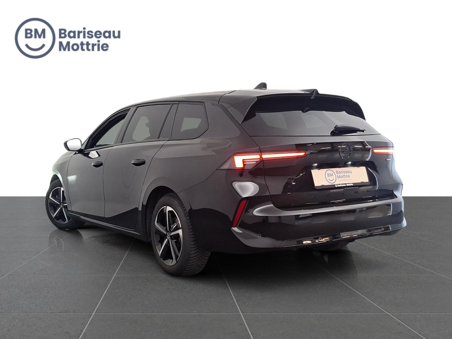 Opel Astra Sports Tourer GS-LINE HYBRID AUTOMAAT *HEAD-UP DISPLAY*360°CAMERA SENSOREN*ZETEL STUURVERWARMING*CARPLAY*DAB*GPS* - Afbeelding 4