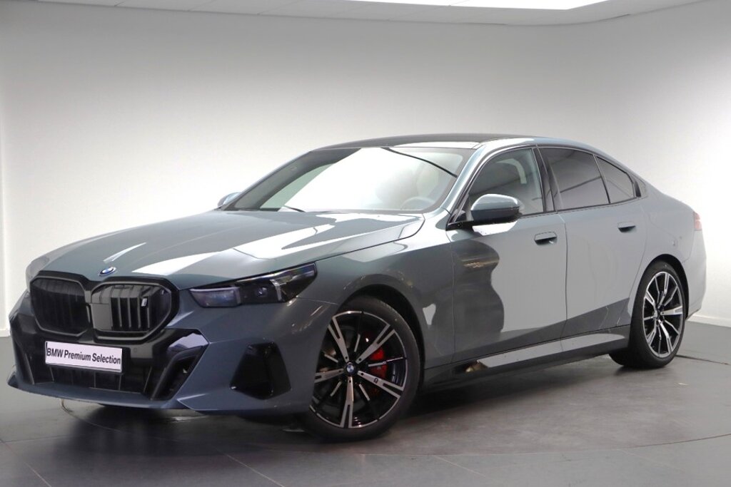 BMW i5 1
