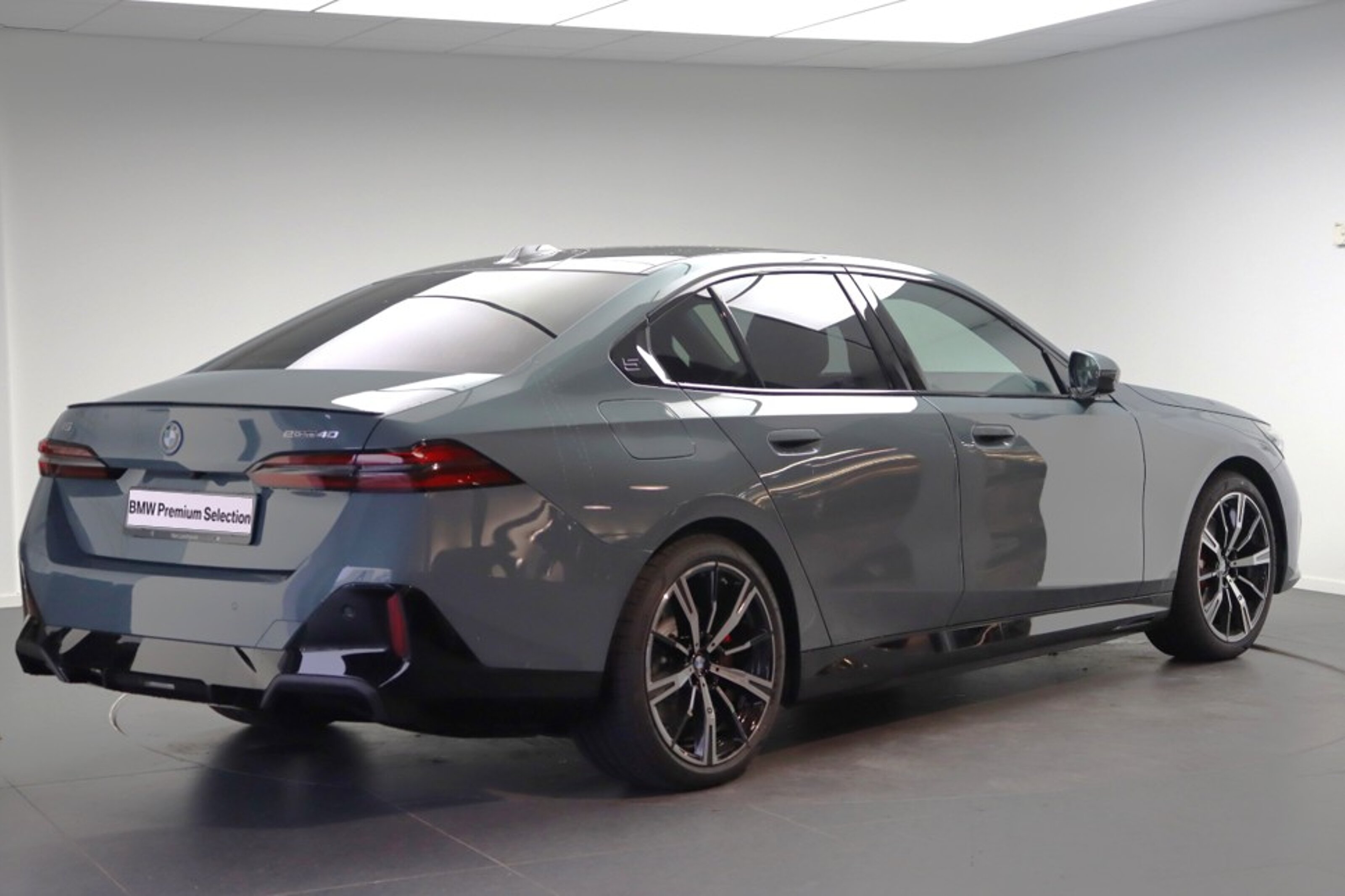 BMW i5 eDrive40 M Sport