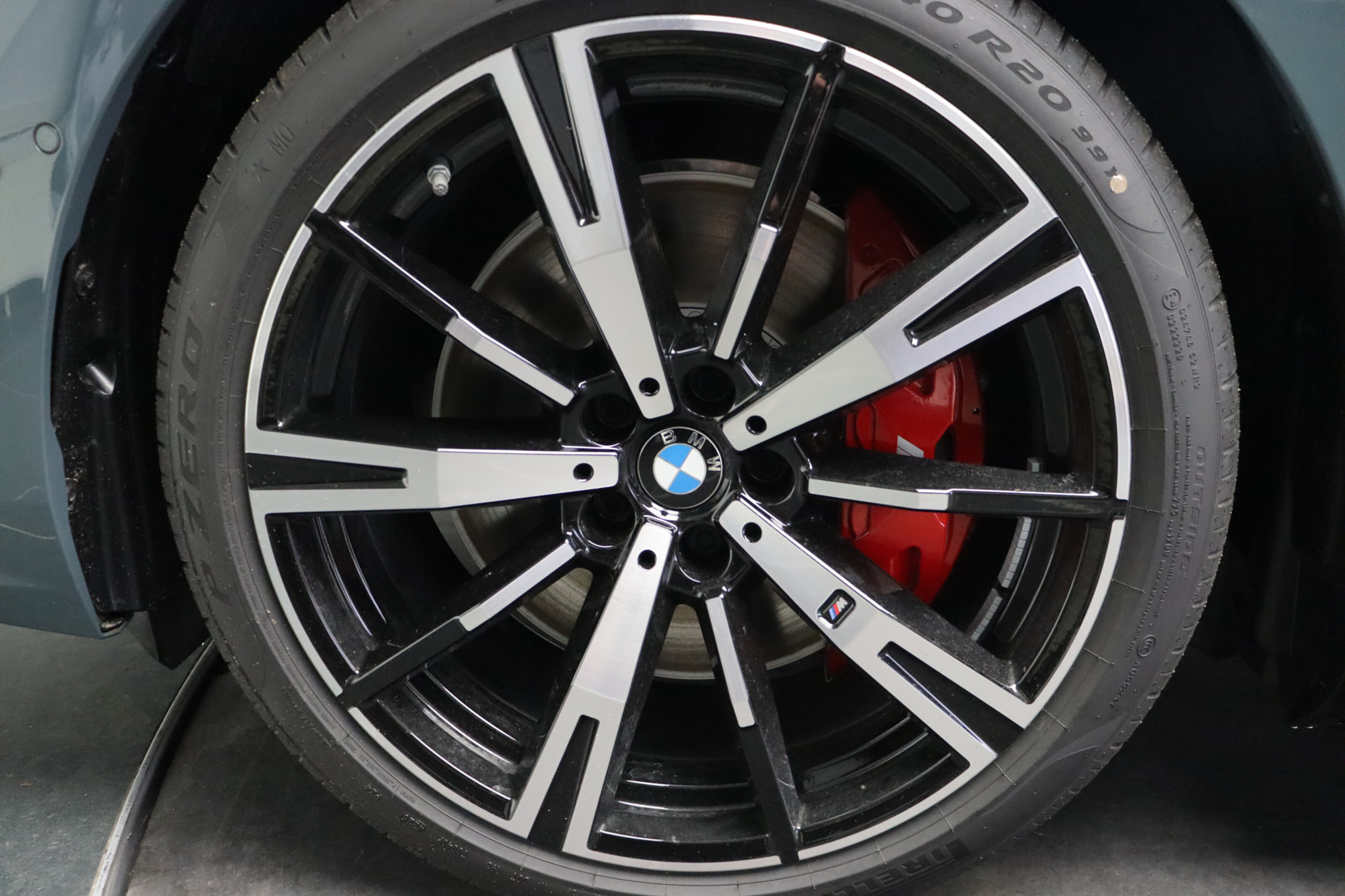 BMW i5 7