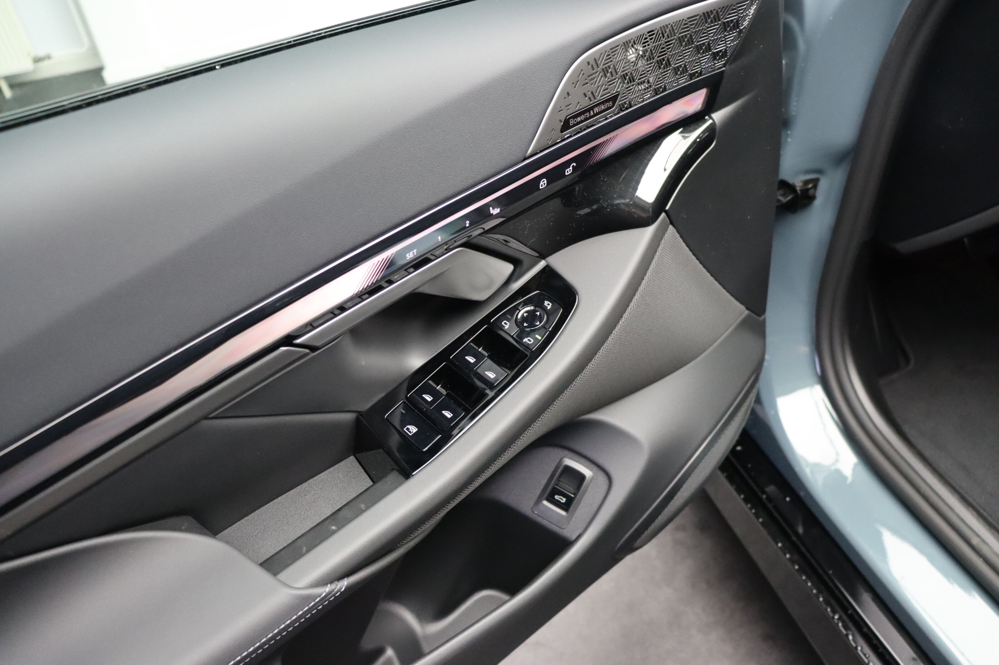 BMW i5 9