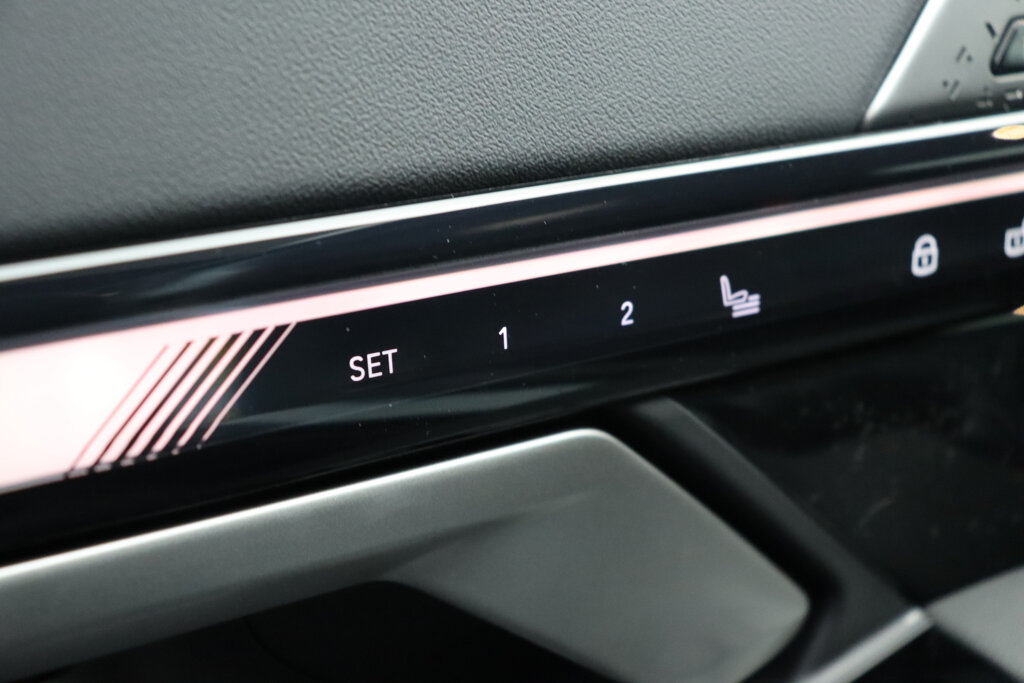 BMW i5 10
