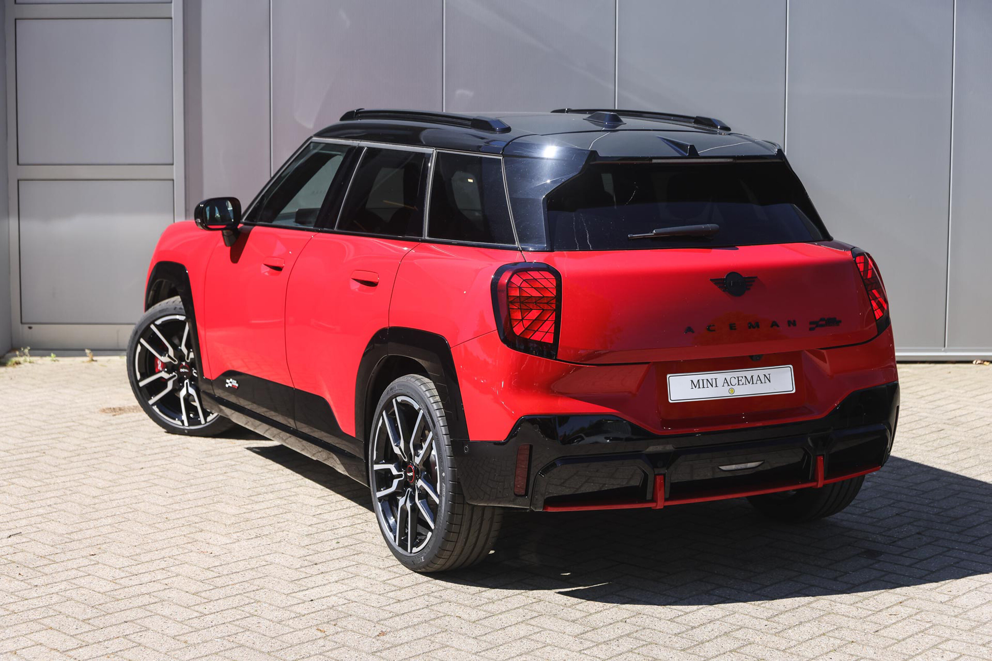 MINI Aceman E