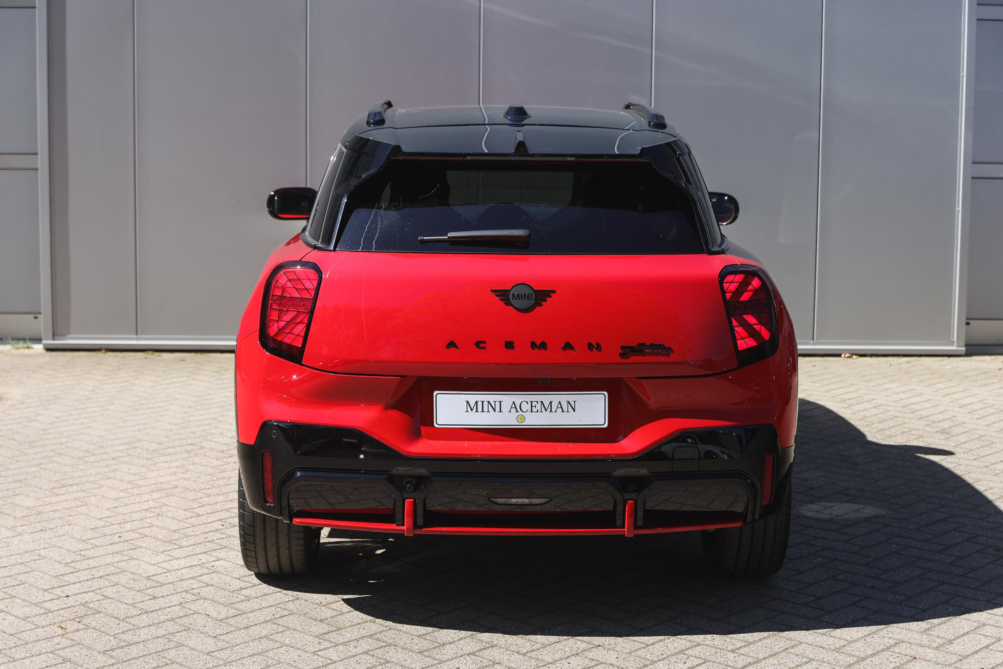 MINI Aceman 6